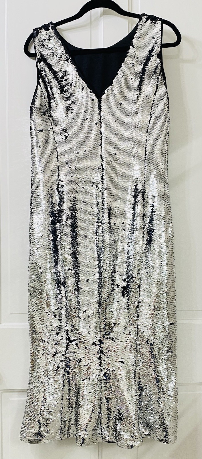 EVA MENDES Reverse Silver & Black Full Sequin Midi Sheath Dress Party Size L