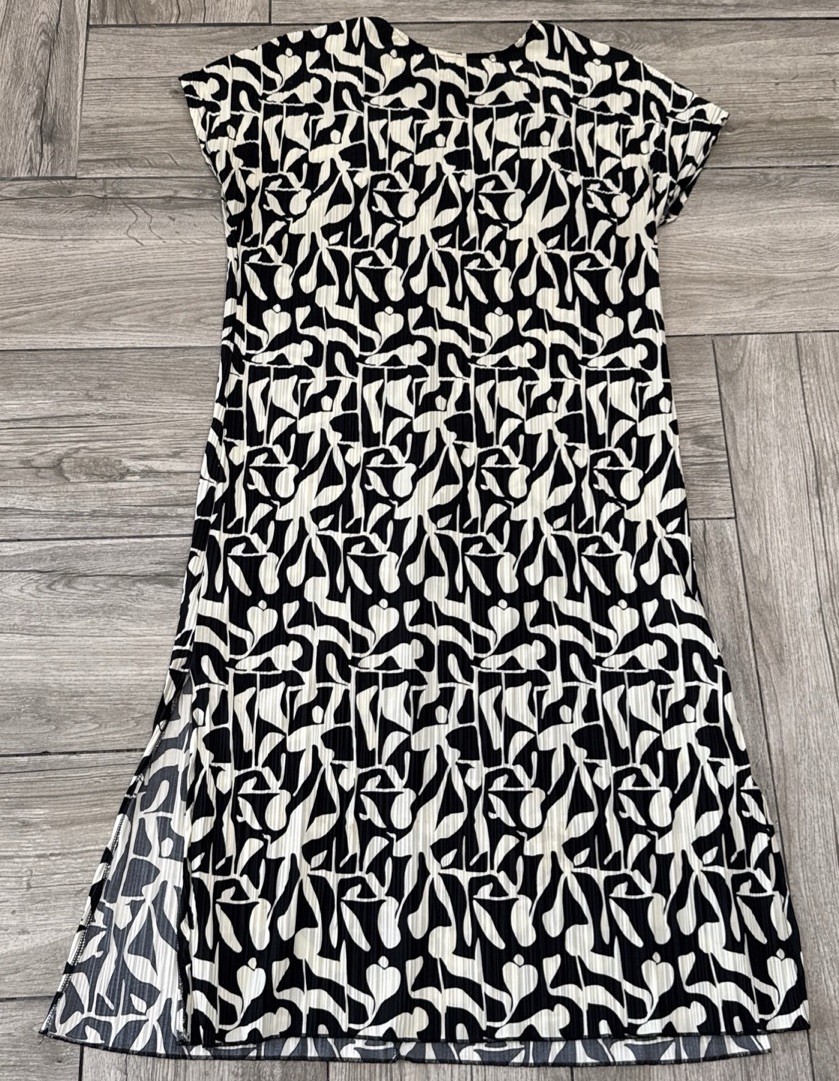 Sfera Basic crinkle sleeveless midi maxi dress size Large Black & Off White
