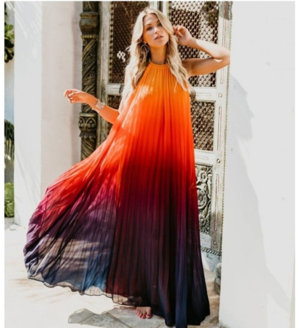 ChicWish Ombre Gradient Sunset Halter Pleated Maxi Dress Size M/L