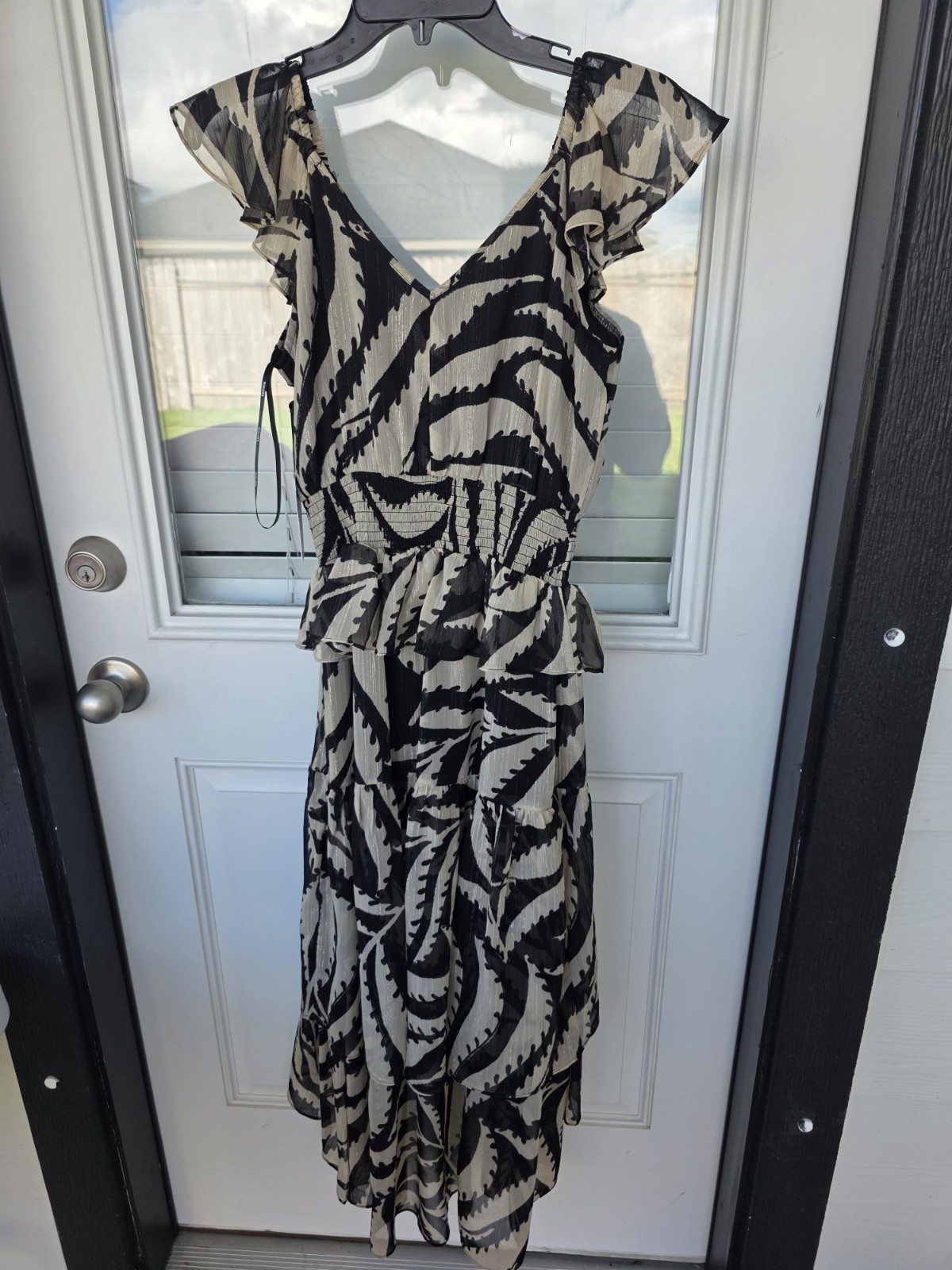 Kensie Dress Size 2 Black Beige Ruffle V Neck Midi Fit Flare Sheer Overlay $129
