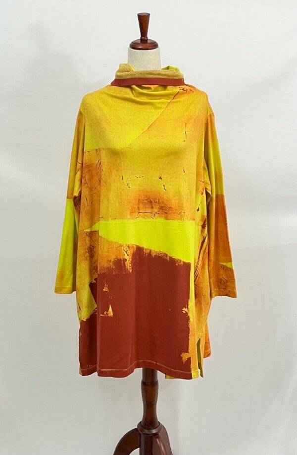 MOYURU Sz M Medium Yellow Orange Red Abstract Tunic High Neck Dress NWT