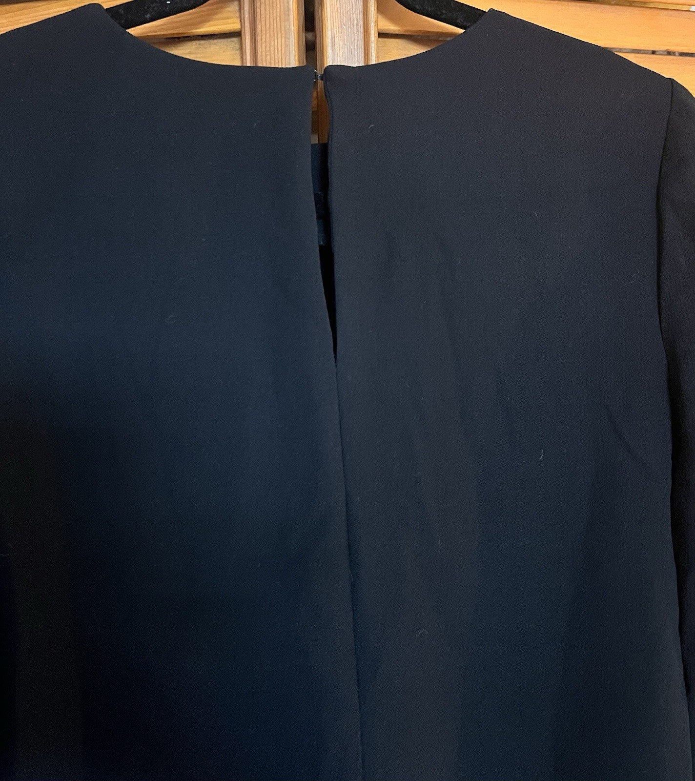 BCBGeneration Black Shift Dress XS 3/4 Bell Sleeve Minimalist Tunic Career