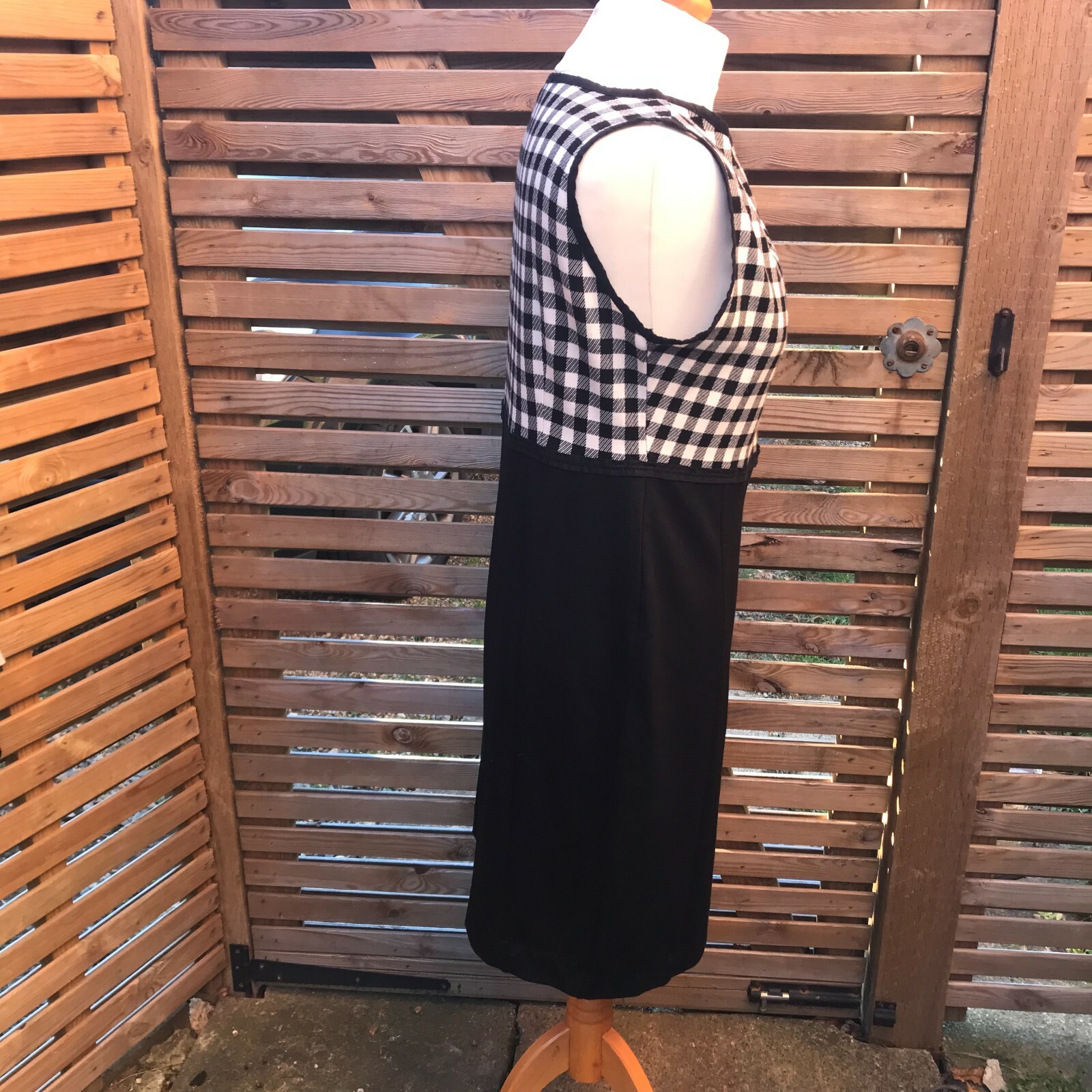 Cortefiel Black Dress With Gingham Bodice Size 14 UK Sleeveless Side Zip Smart