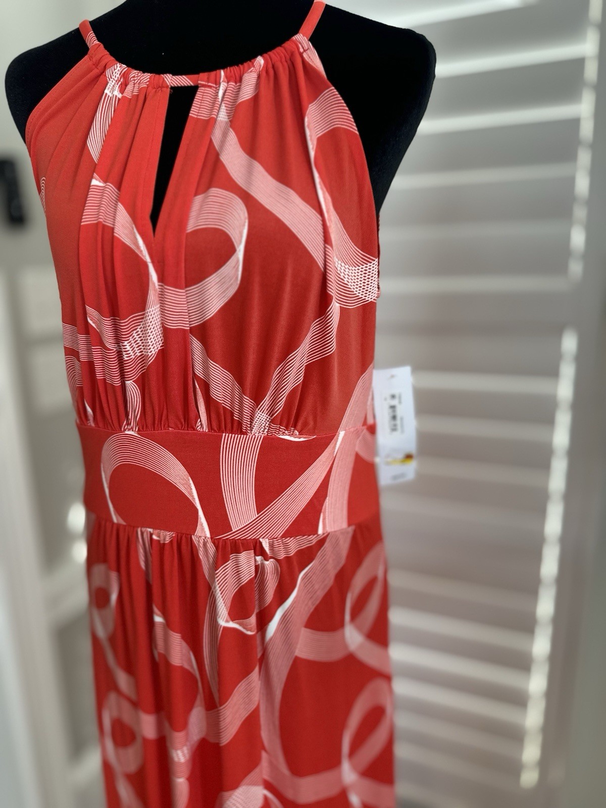 NWT Elegant Red / White Halter Maxi Dress by London Times SIZE 14 MSRP 89.00