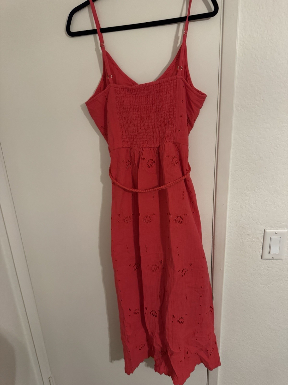 Universal Thread Red Cotton Eyelet Smocked Midi Sundress V-Neck Pockets L
