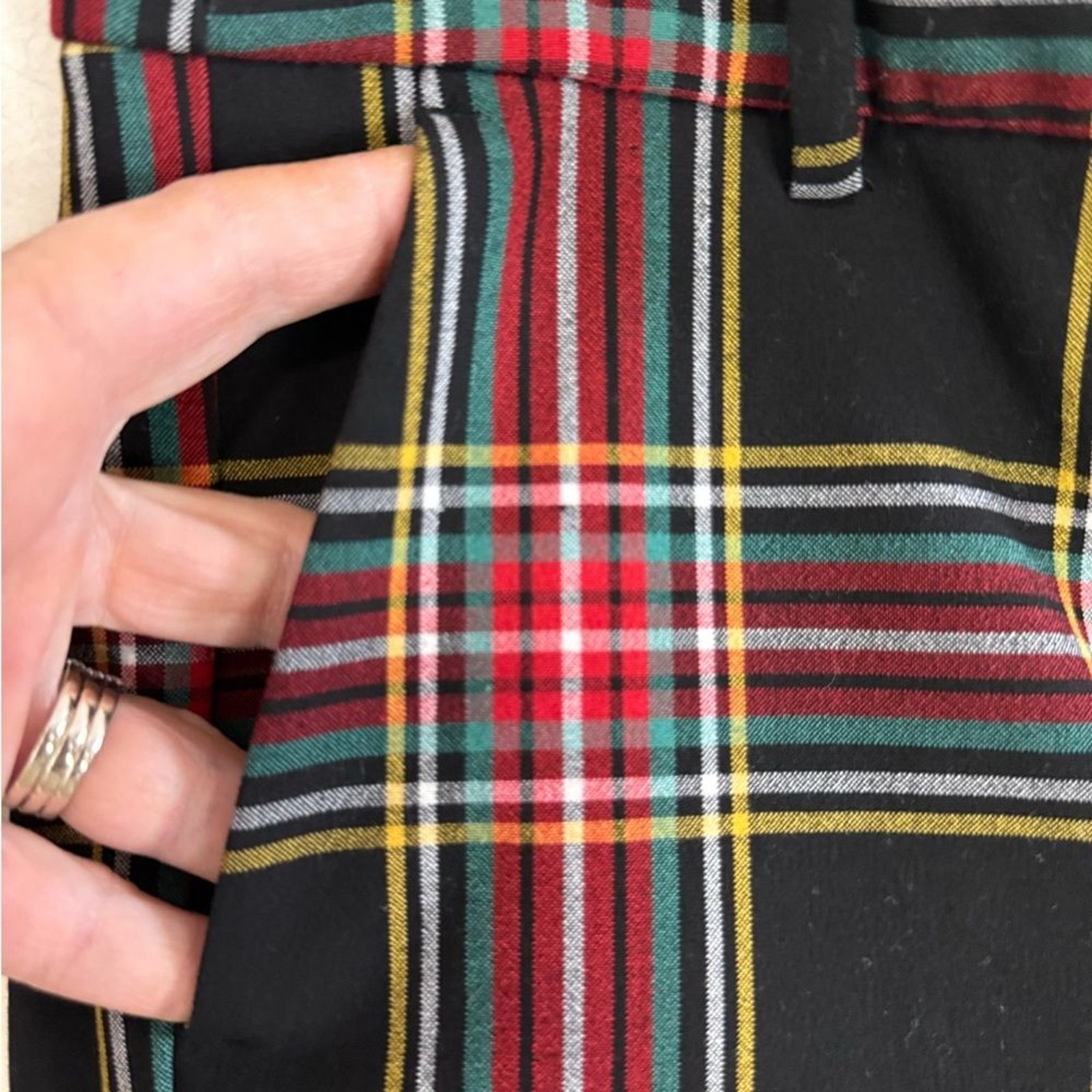 J.Crew Ruby full length tartan Plaid Trousers in Red and Black in size 8