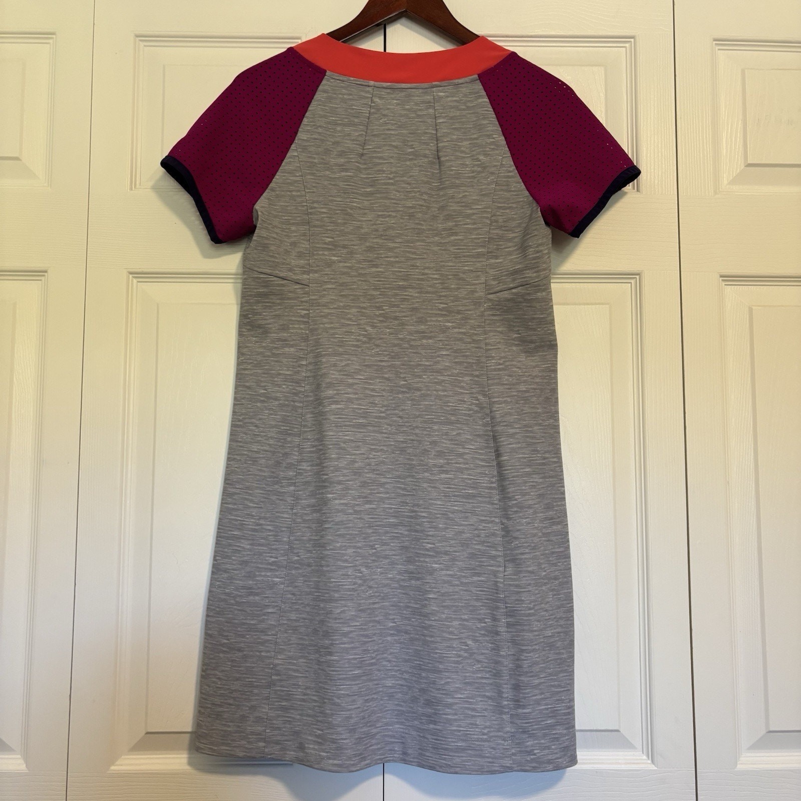 Women’s Title None Stretch Perforated Sleeve Gray Dress Size Small