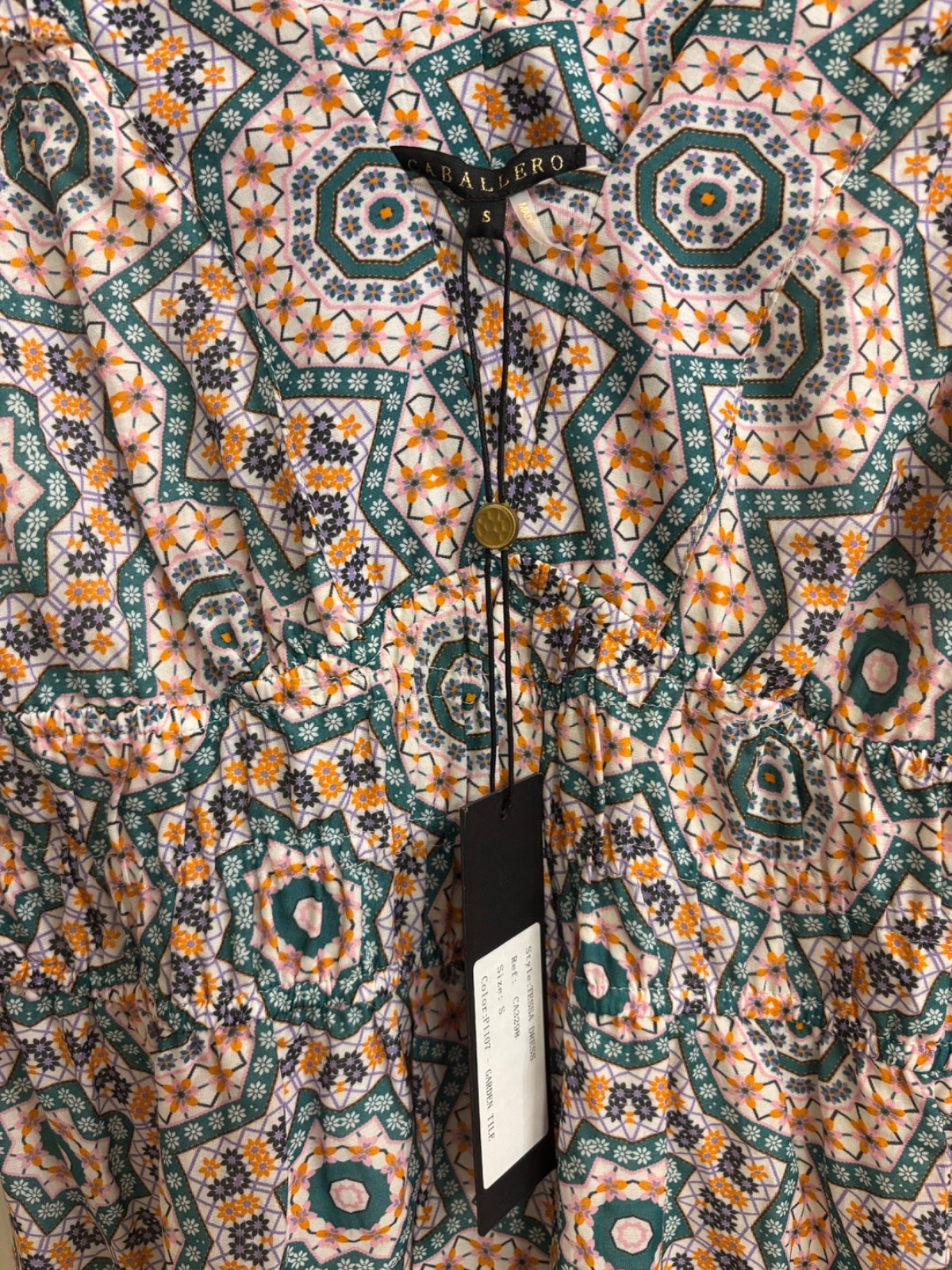 Caballero Tessa Garden Tile Pattern V Neck Ruffled Dress Size Small