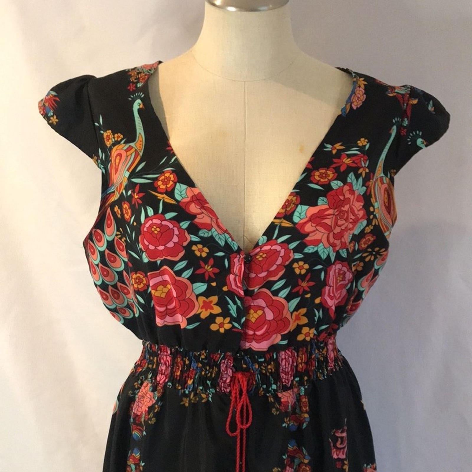 Black floral peacock colorful print short sleeves hi-low maxi dress boho gypsy M