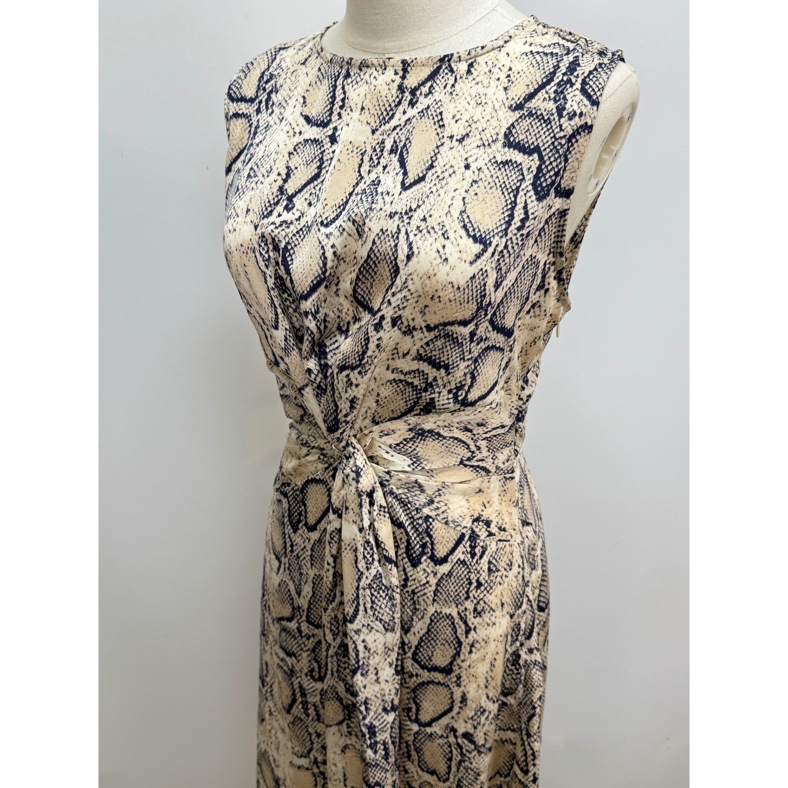 AQUA Womens Snakeskin Print Twist Front Sleeveless Midi Dress Neutral Beige M