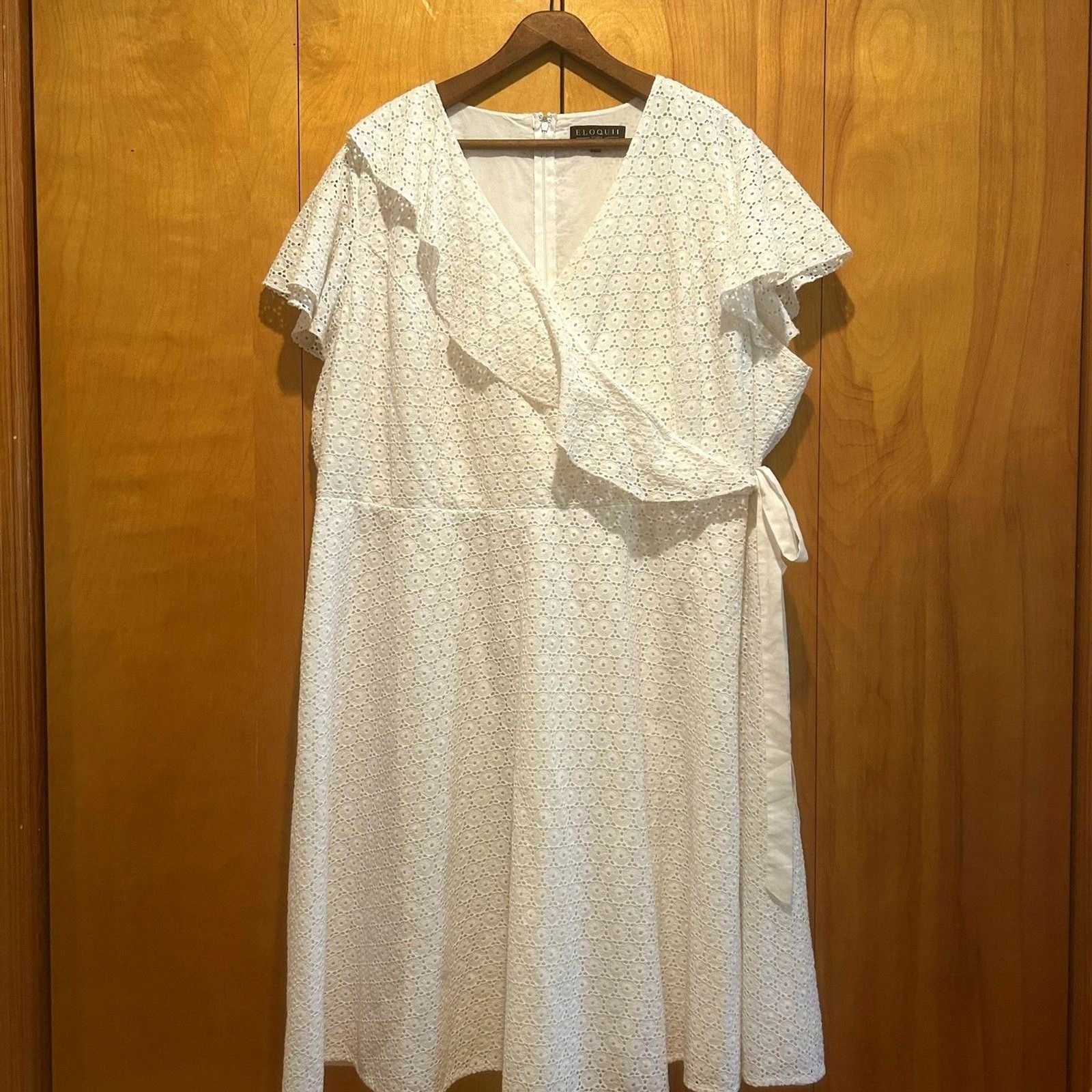 Eloquii White Eyelet Wrap Dress-Flutter Slv-Sz 28-Below Knee Length-Cottagecore
