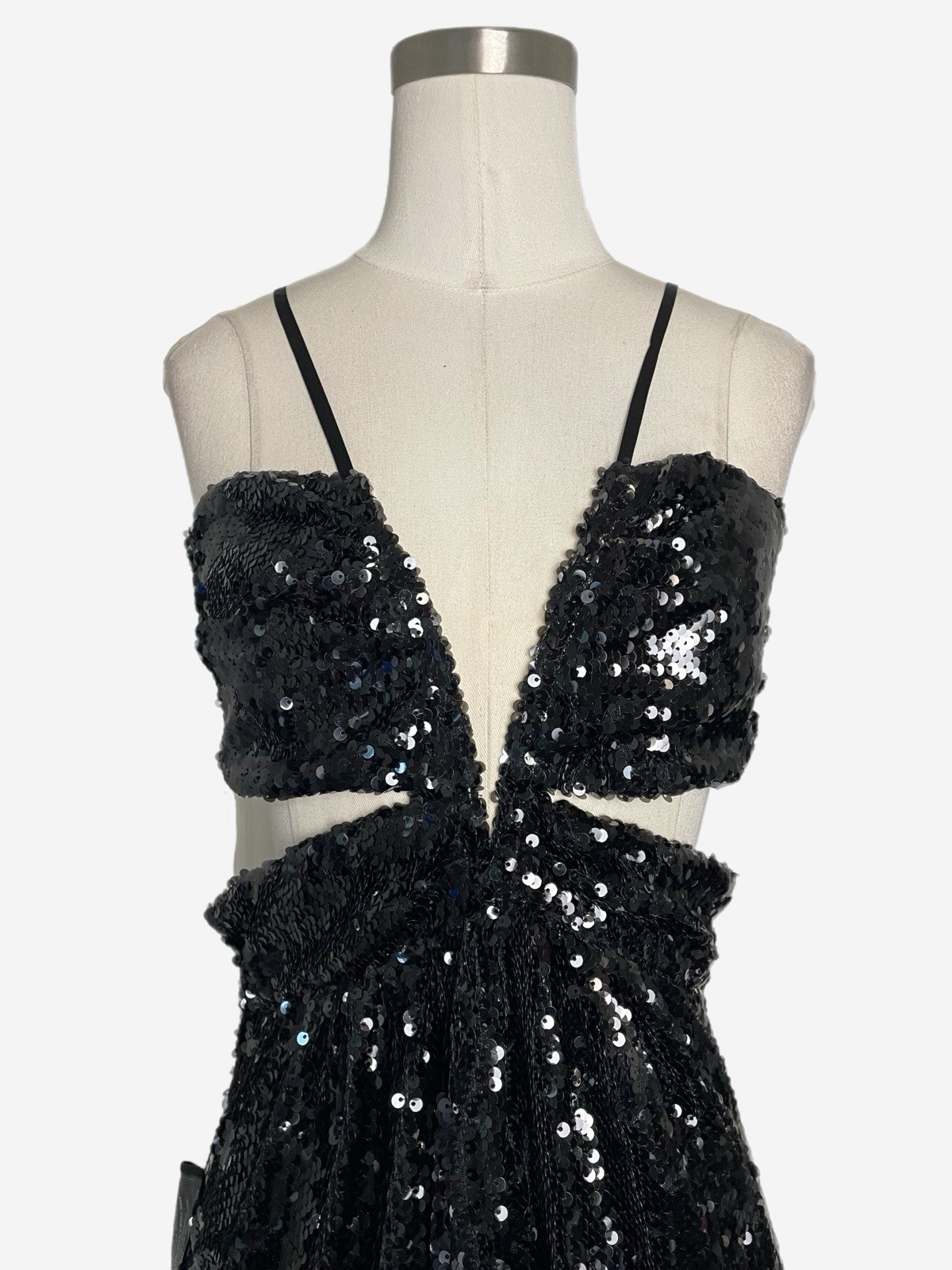 BCBGMaxAzria NWT Giacomo Black sequin cut out open back formal maxi gown slit 0