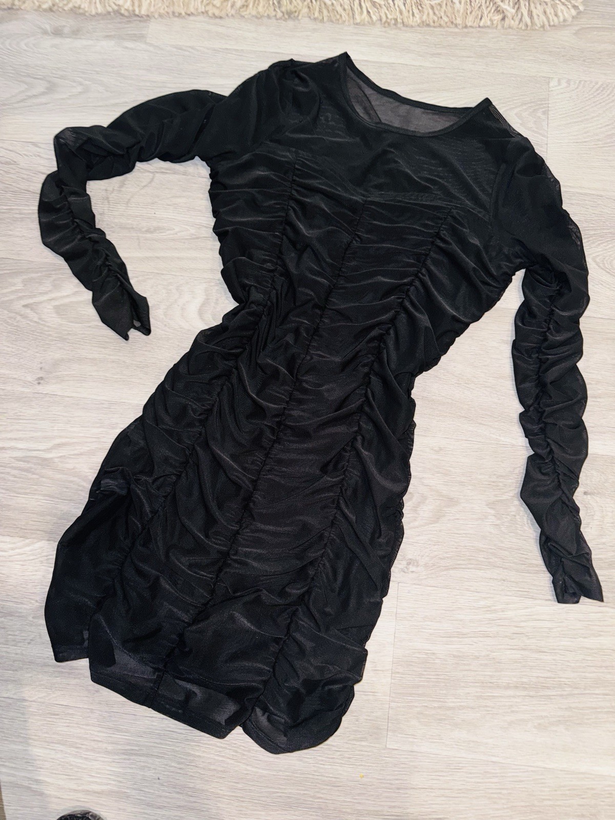 Social Tourist Black Mesh Sheer Ruched Stretch Bodycon Mini Dress Long Sleeve M