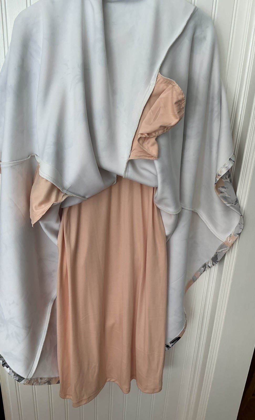 Calvin Klein Peach & Multicolor Floral Sleeveless Fit & Flare Dress 6 Gold Zip