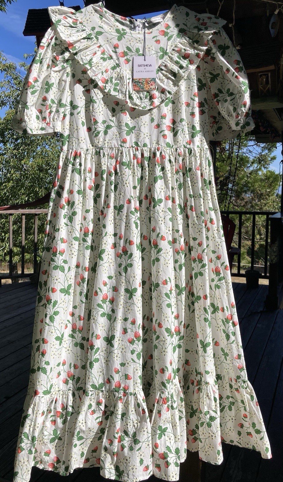 NWT BATSHEVA May Dress Laura Ashley Strawberry Midi Puff Sleeve Ruffle sz 12 NEW