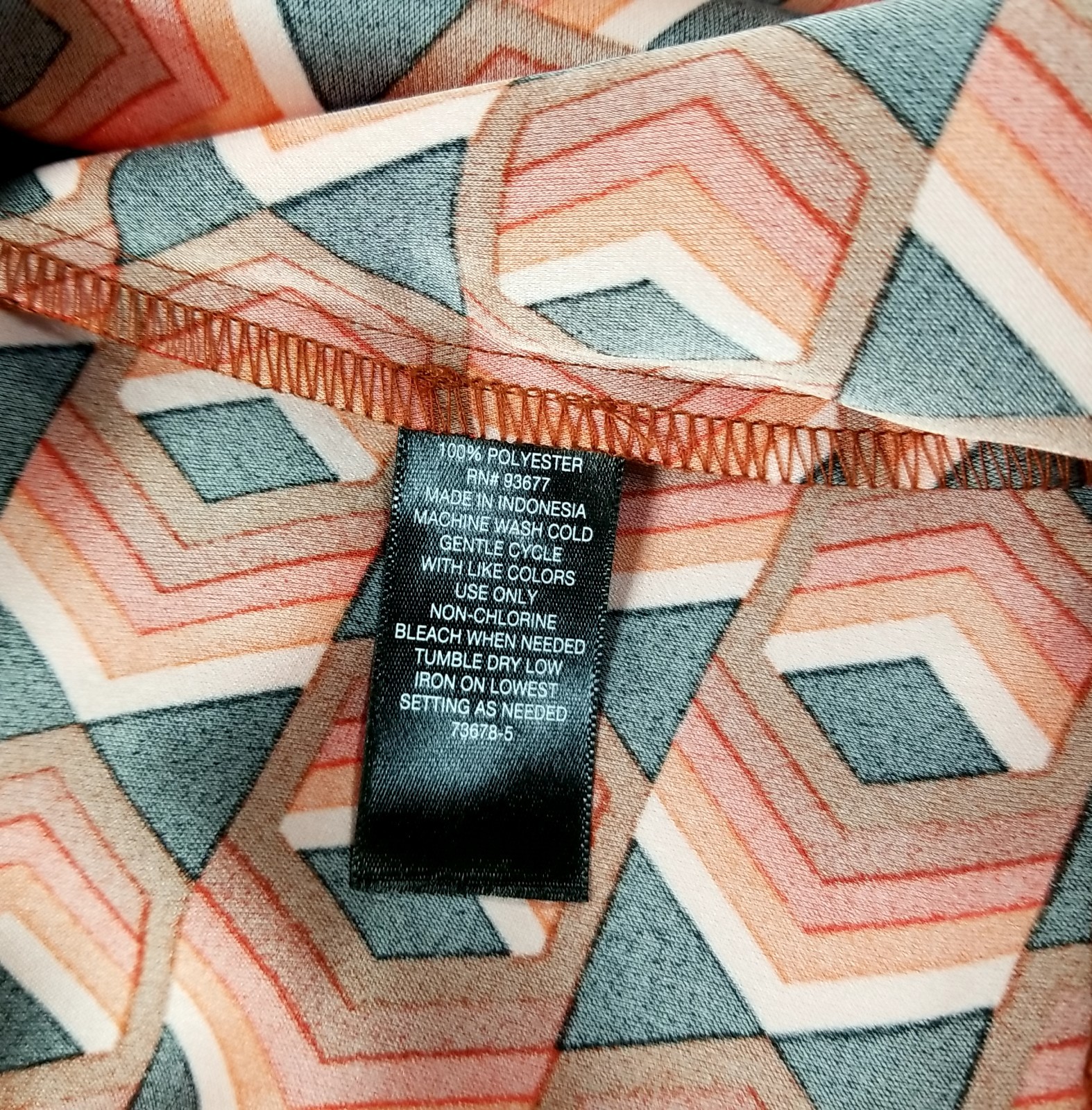 New w/ Tags Worthington Black/Orange Geometric V-Neck Dress Women’s Petite Small