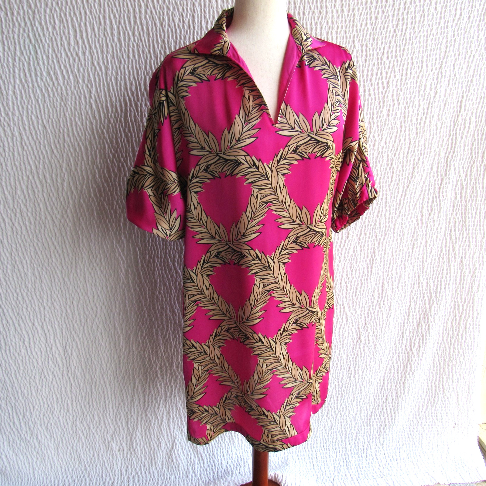 Emily McCarthy Dress M Pink Short Puff Sleeve Lined