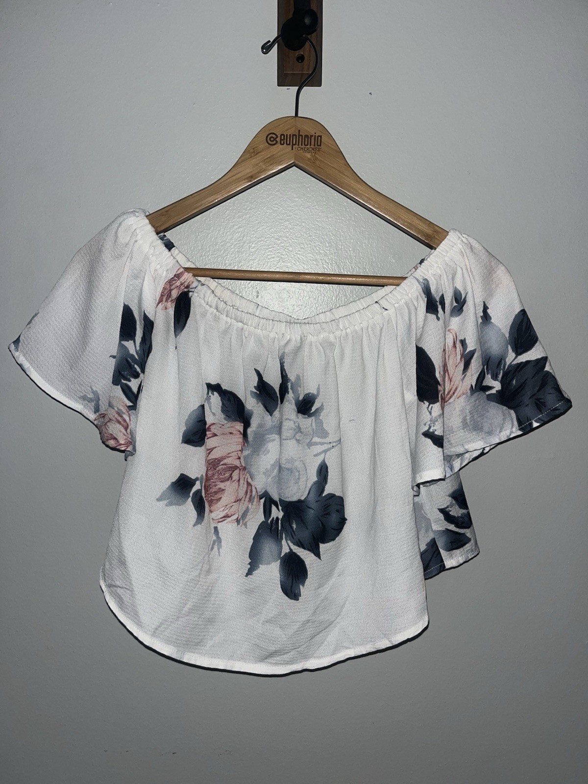 NWT! Y2K Floral Off Shoulder Cropped Size Large Sexy Summer Solaris Style K7