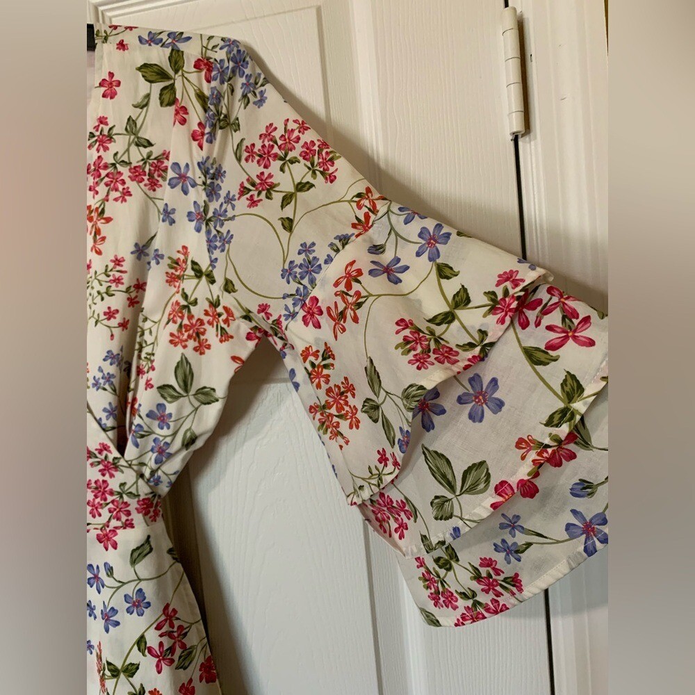 Calvin Klein Floral V-Neck Bell Sleeve Midi Dress Size 14 Flowy Chic Cottagecore