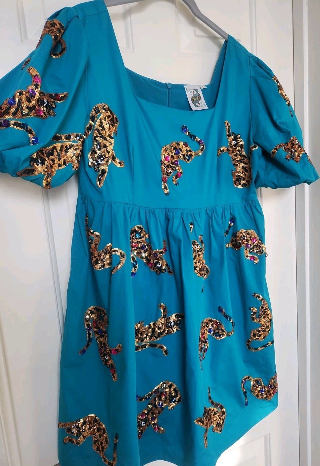 QUEEN OF SPARKLES ✨ Large Lined Cotton Teal Tiger Sequin Dress 🐅 (pockets!)