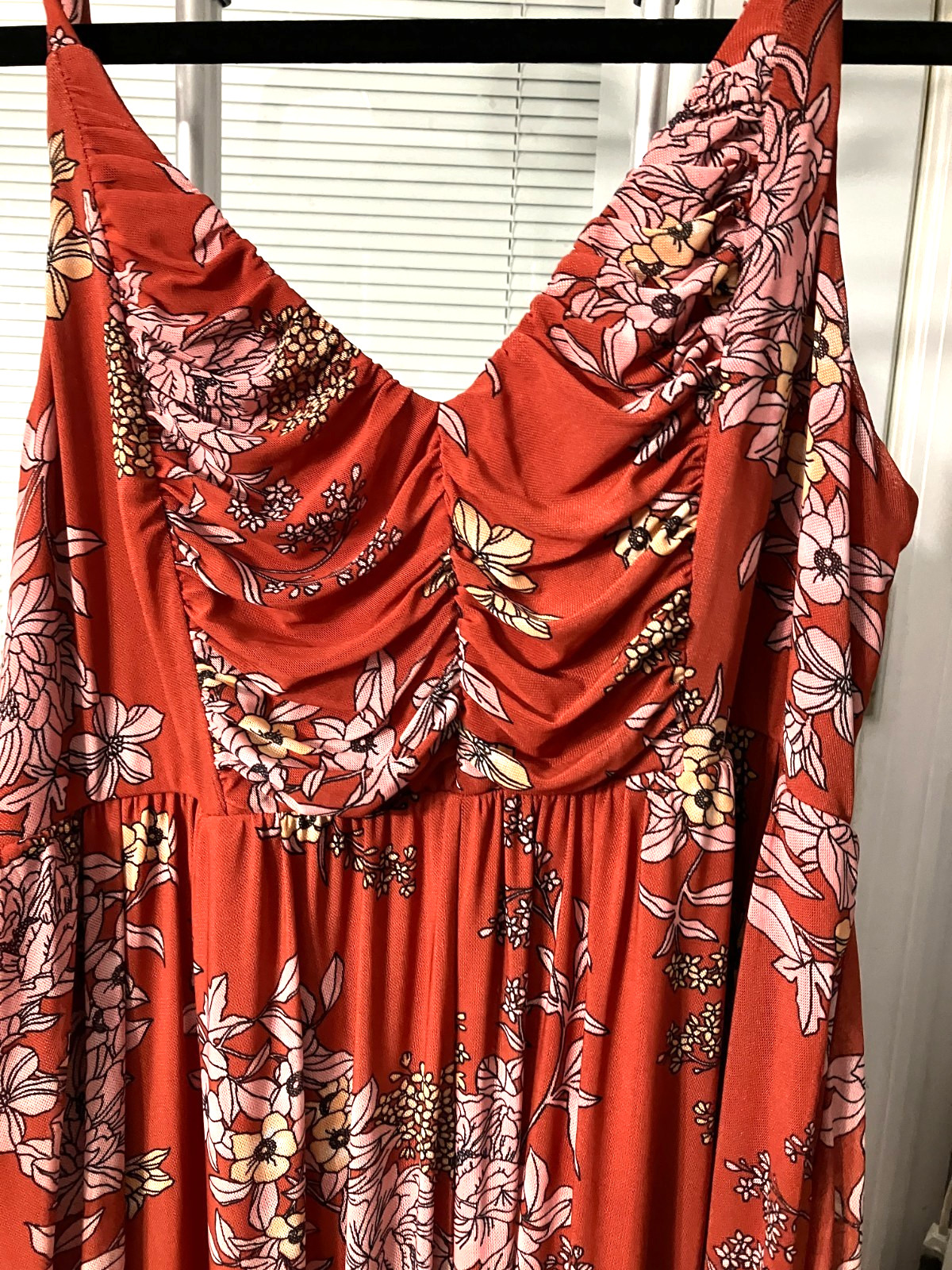 NWOT SIZE 0 TORRID FLORAL RED BROWN FLORAL PRINT MAXI DRESS LINED LONG FLOWING