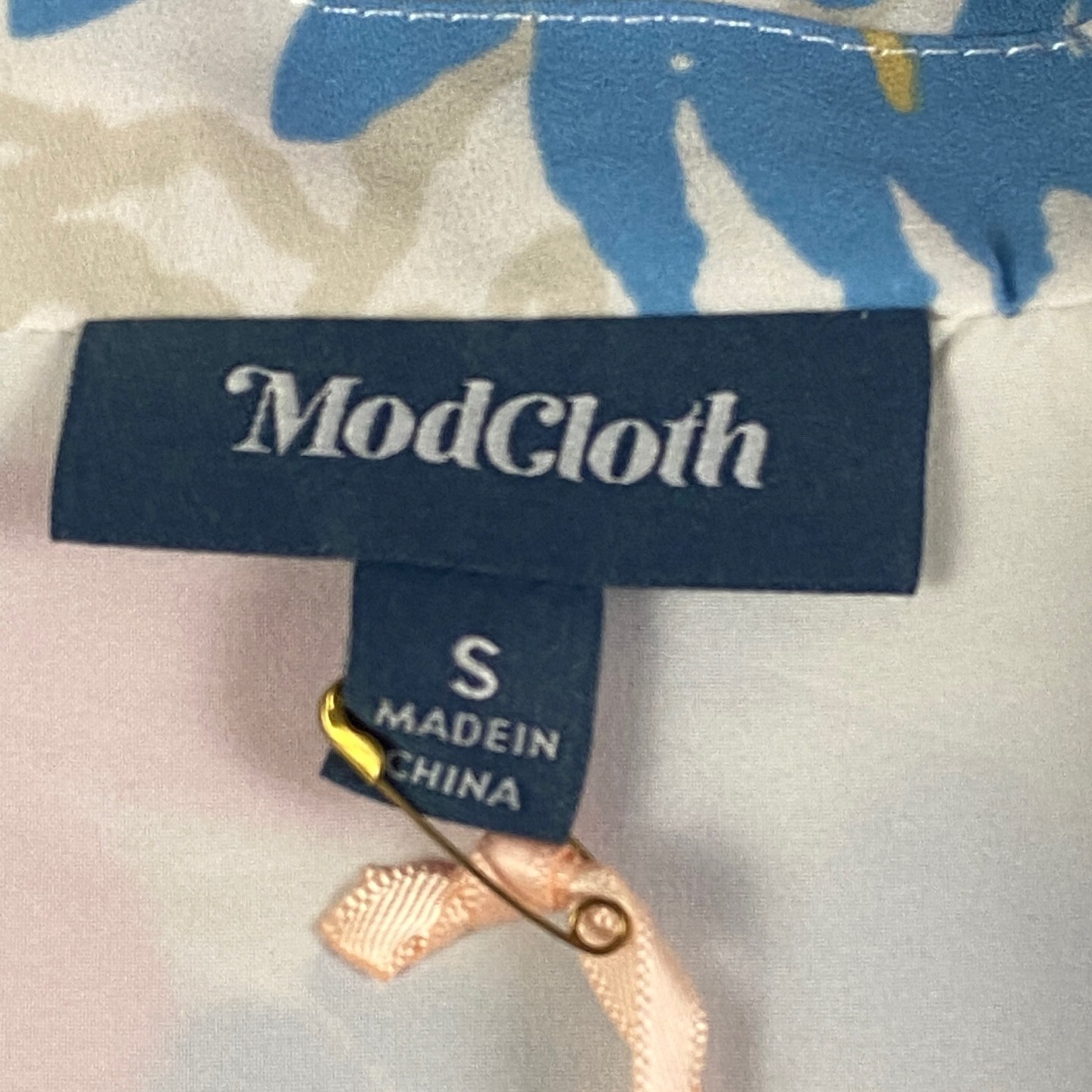 Modcloth Exciting Find Shirt Dress Size Small Belted Blue Pink Floral Button