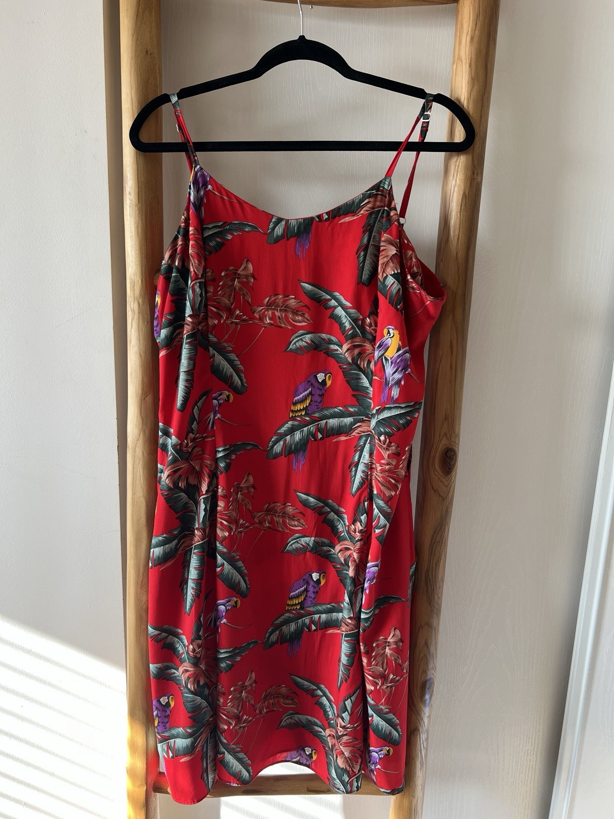 Paradise Found Jungle Bird Hawaiian Dress Red Rayon Spaghetti Strap Magnum PI M