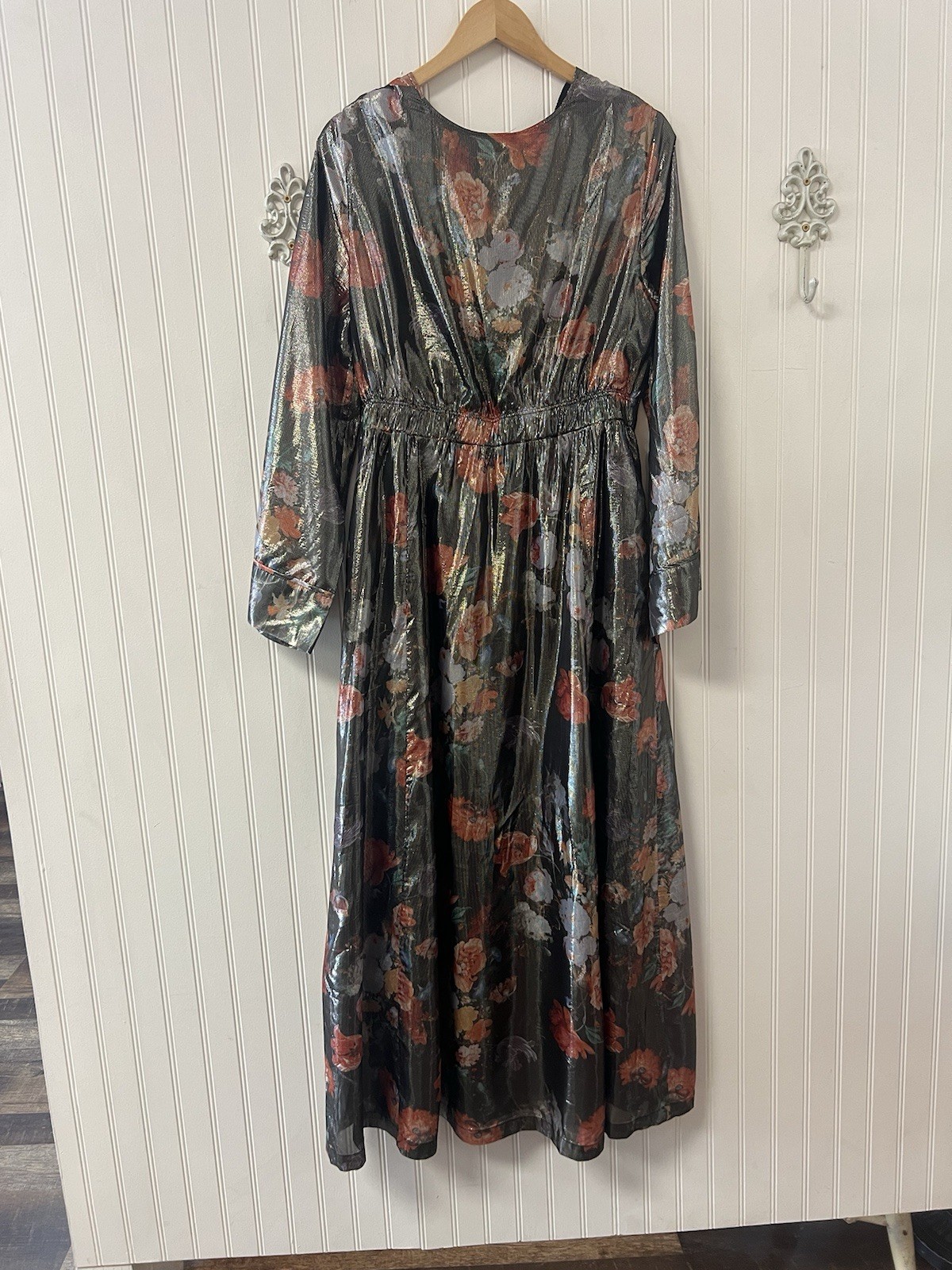 NWT Anthropologie Caballero Deep V Maxi Dress Large Floral Shimmer Fabric