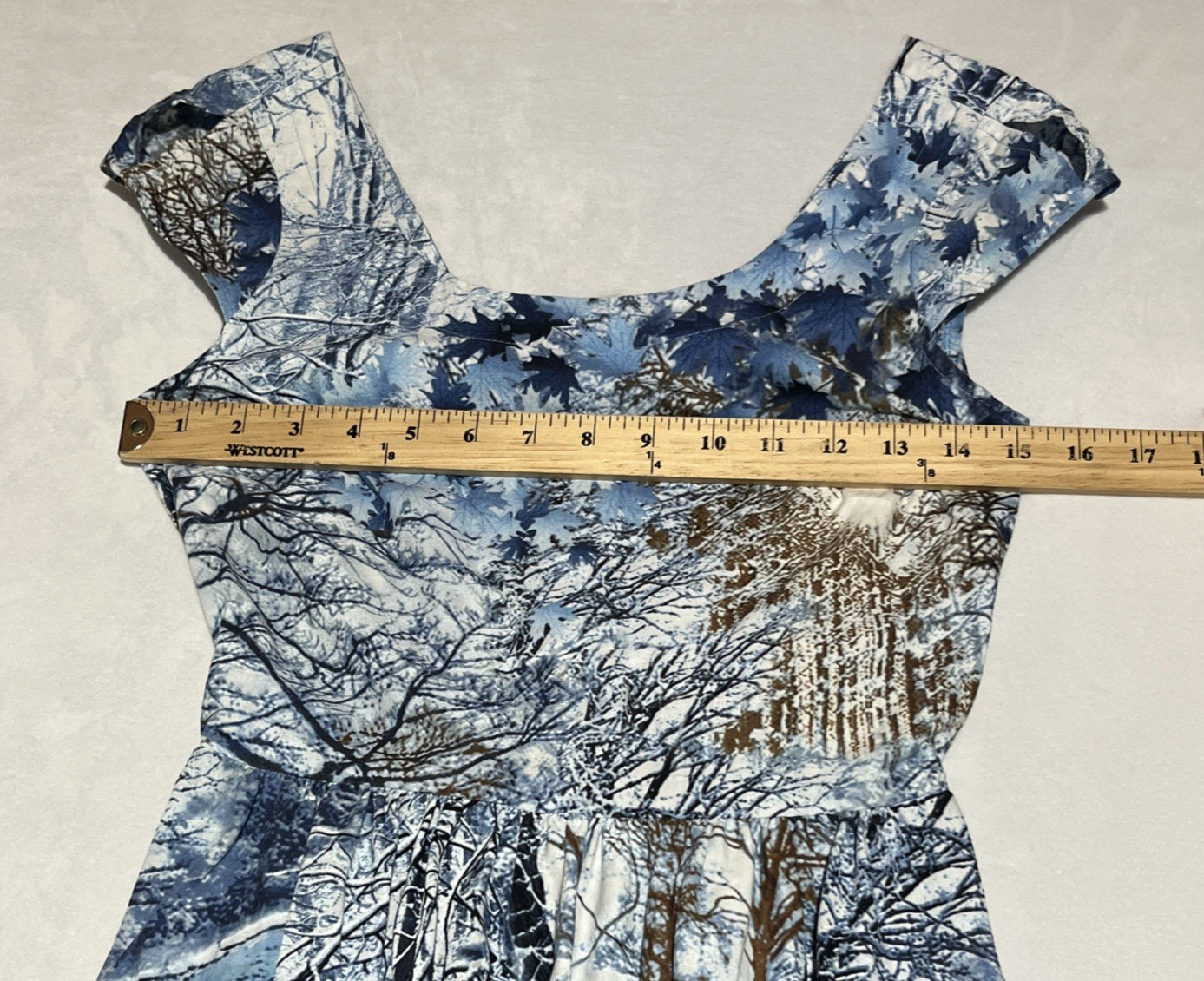 Retrolicious Dress Retro Winter Woods Holiday Print Small Knee Length Cap Sleeve