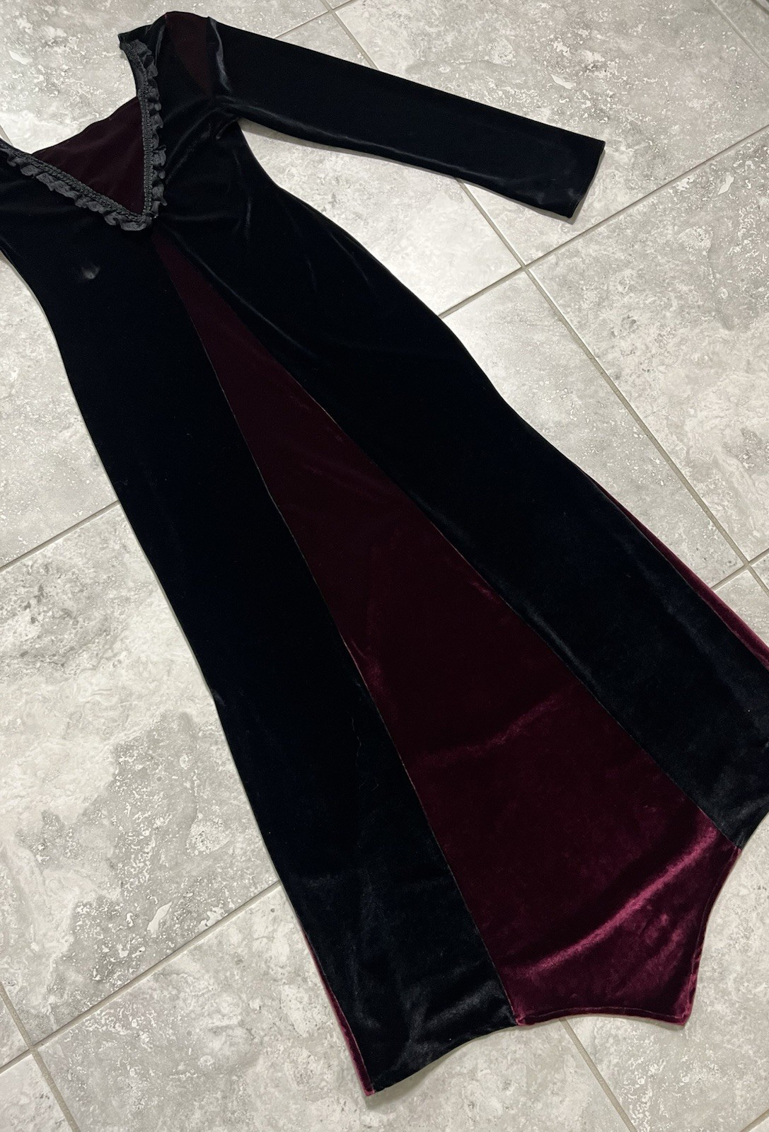 Cykxtees VTG 90S Goth Renaissance Medieval Vampire Velvet Dress Gown M L