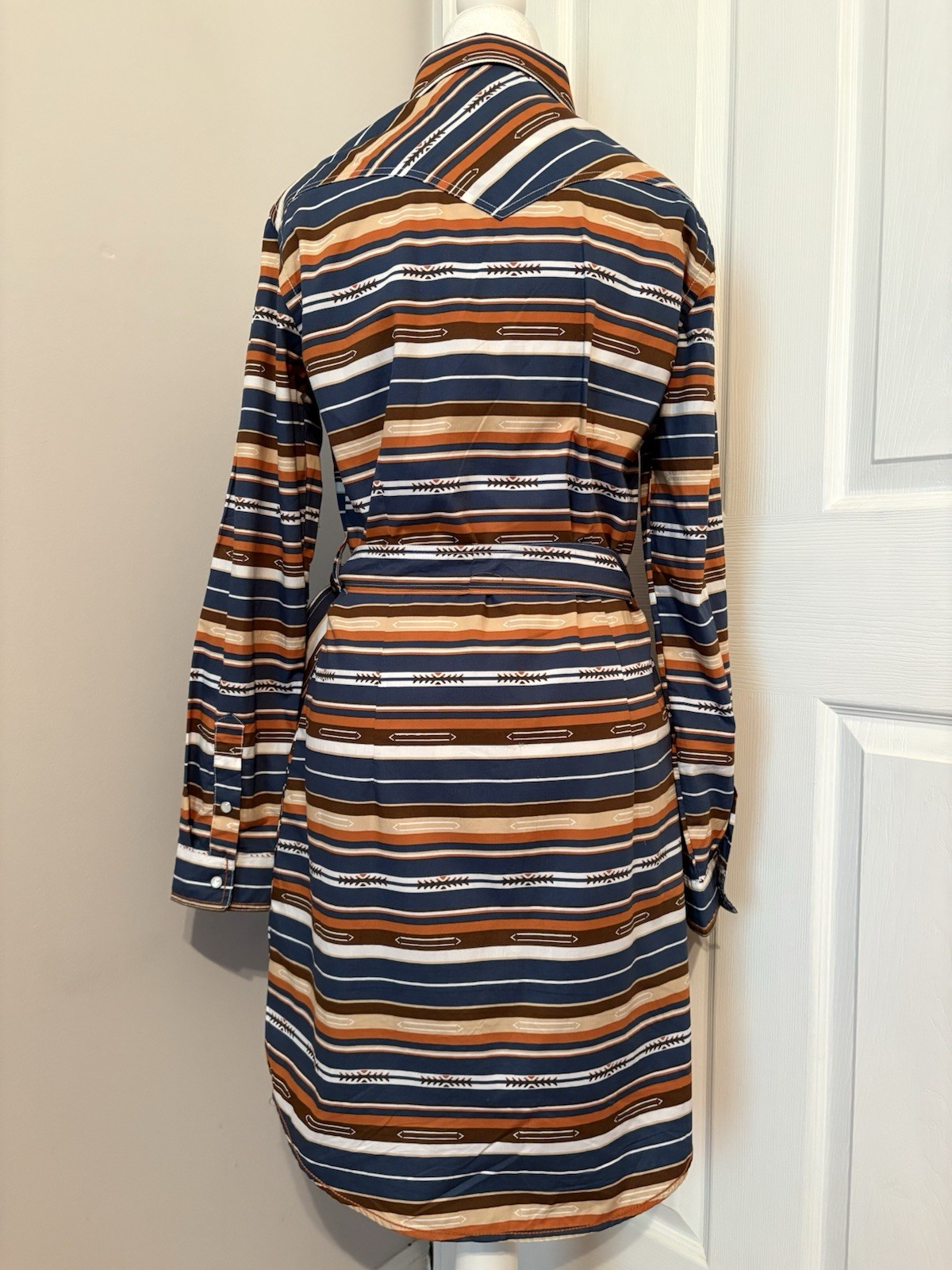 Panhandle Rough Stock Pearl Snap Western Shirtdress Size M Aztec Cowgirl Rodeo