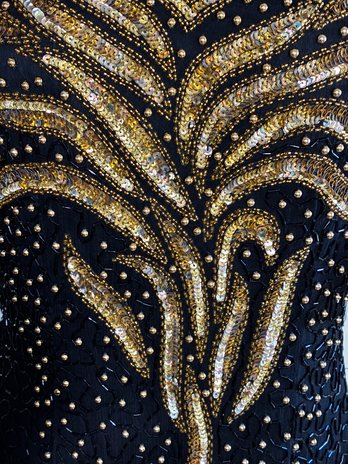 NWOT-Mark&John 100% Pure Silk Beaded Sequins Gown Slit Open Back (BlkGold)-Sz L