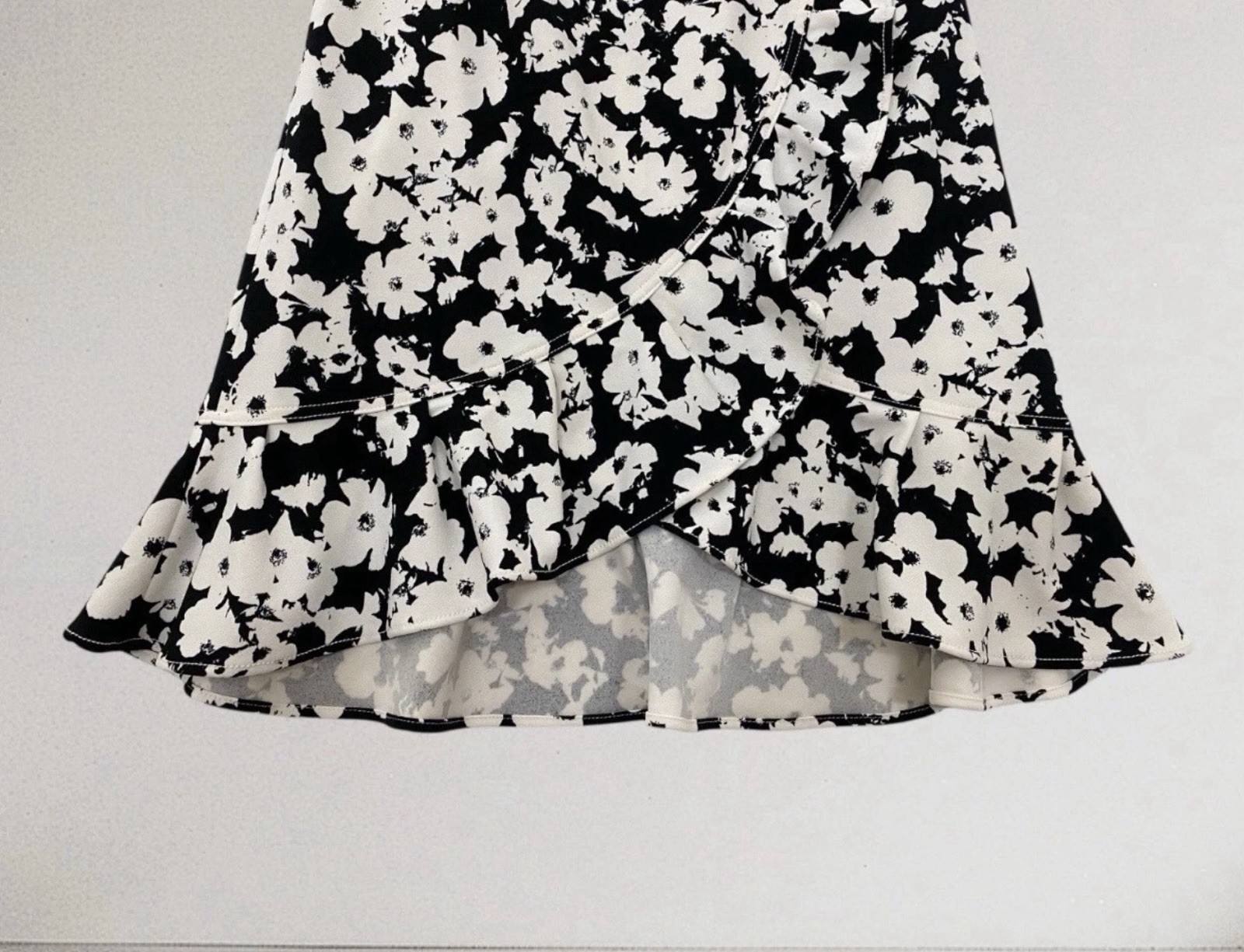 Calvin Klein Womens Black Floral Ruffle Sleeveless Dress Size 10 $119
