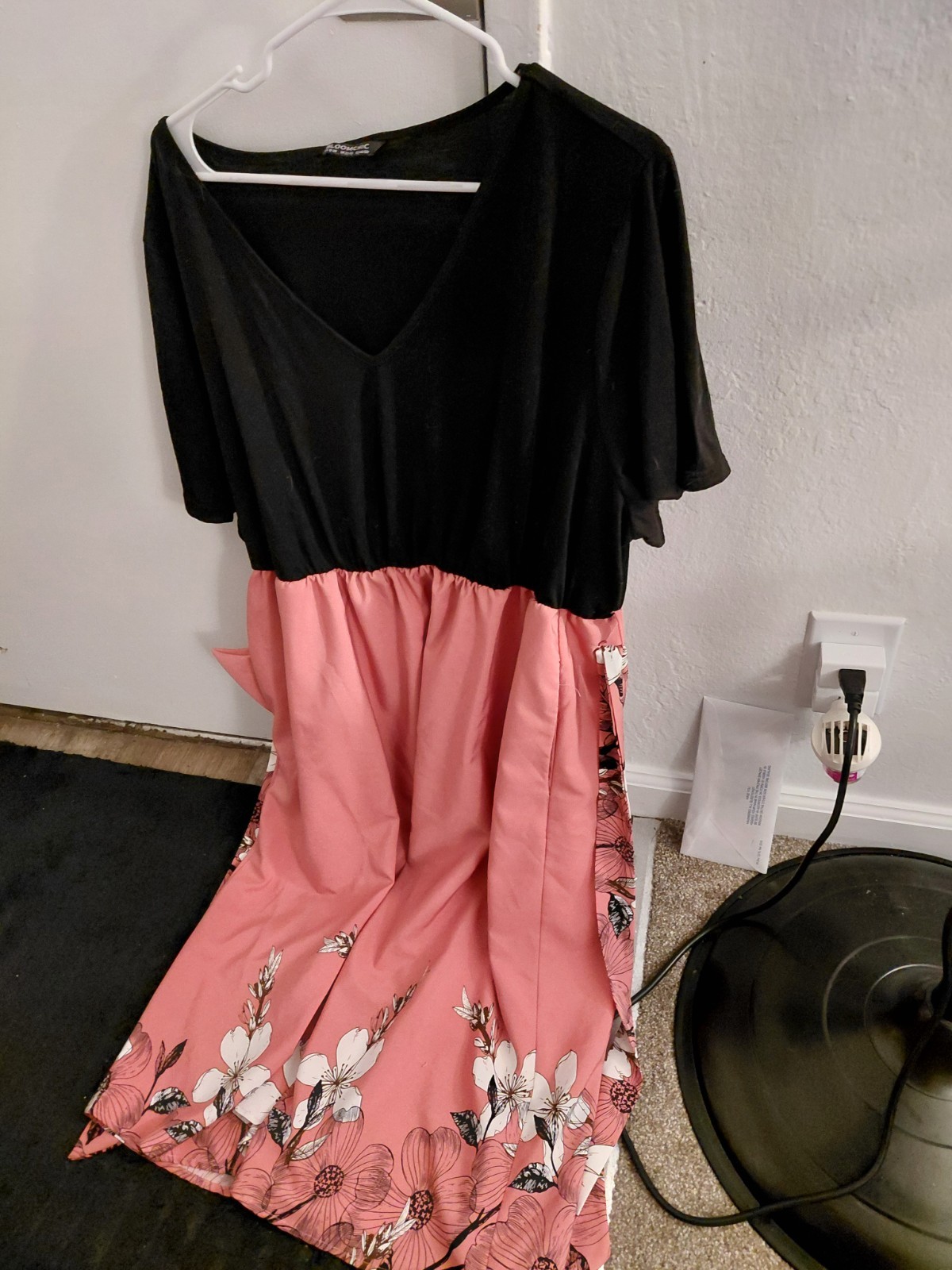 20 Women’s Plus Size Dresses 2XL Professionally Hemmed Great Condition