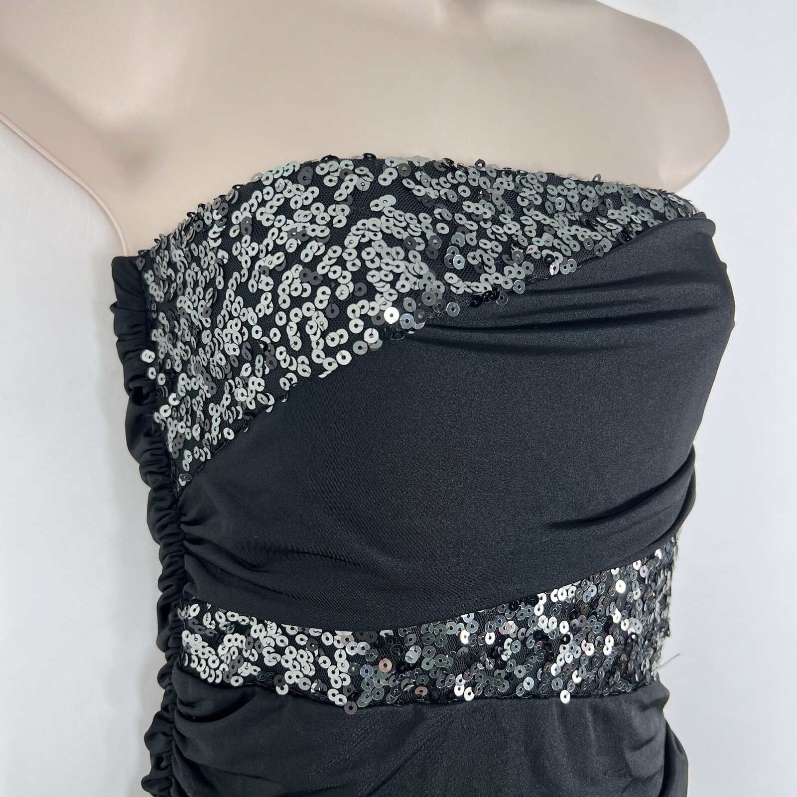 Speechless Dress Womens Medium Strapless Above Knee Mini Bodycon Cocktail Sequin
