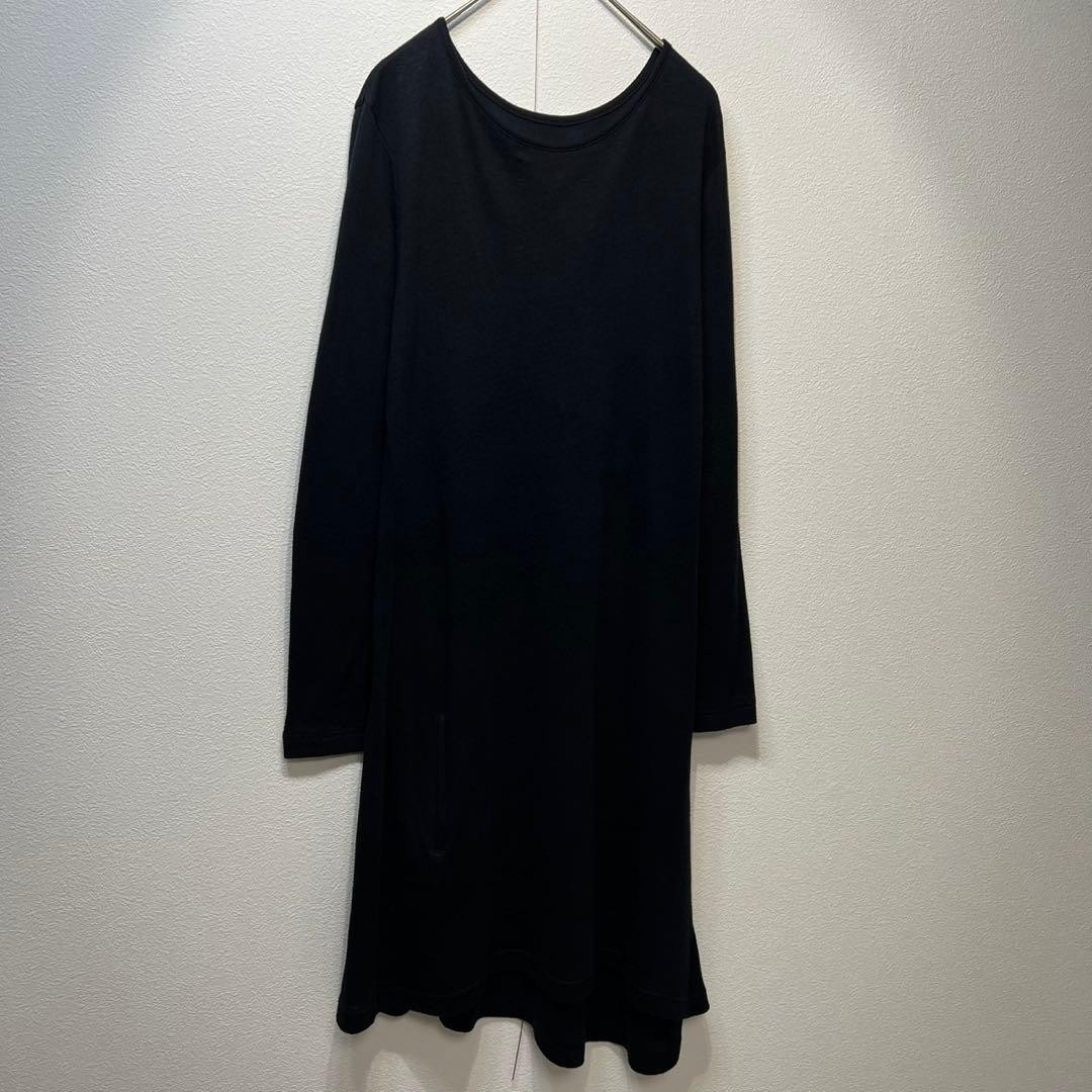 USED RARE, HIGH-QUALITY, UNIQUELY SHAPED CASHMERE FLARED LONG-SLEEVED KNIT DRE