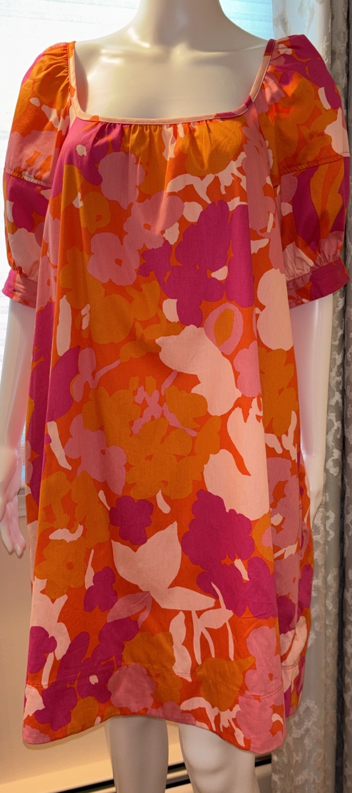 Free Assembly Dress Size Small Puff Sleeve Vibrant Colors Floral NWT Above Knee