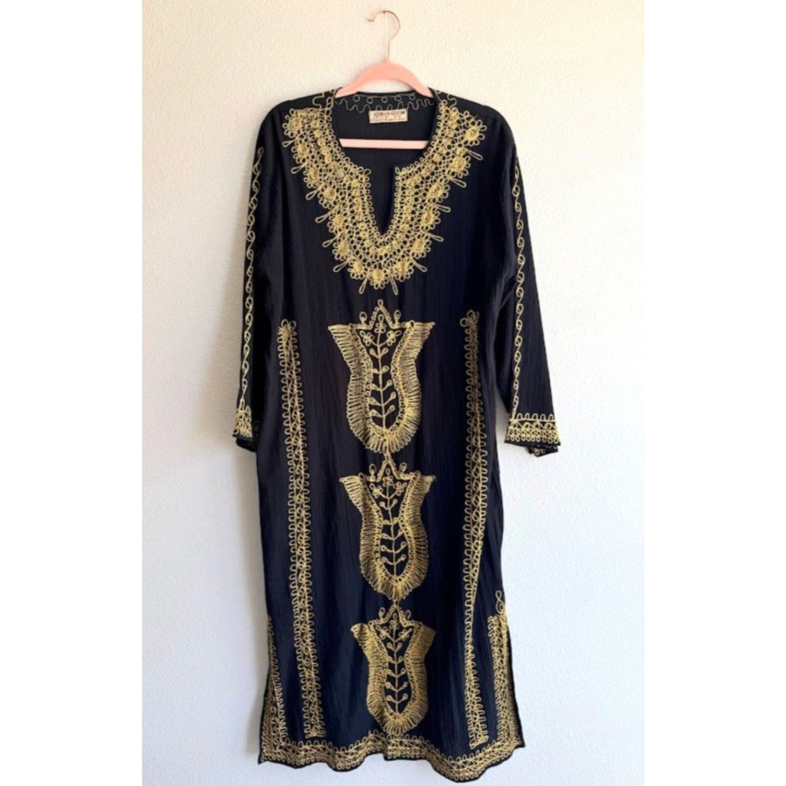 Uzman Giyim 100% Cotton Embroidered Kaftan in Black & Gold Embroidery size XXL