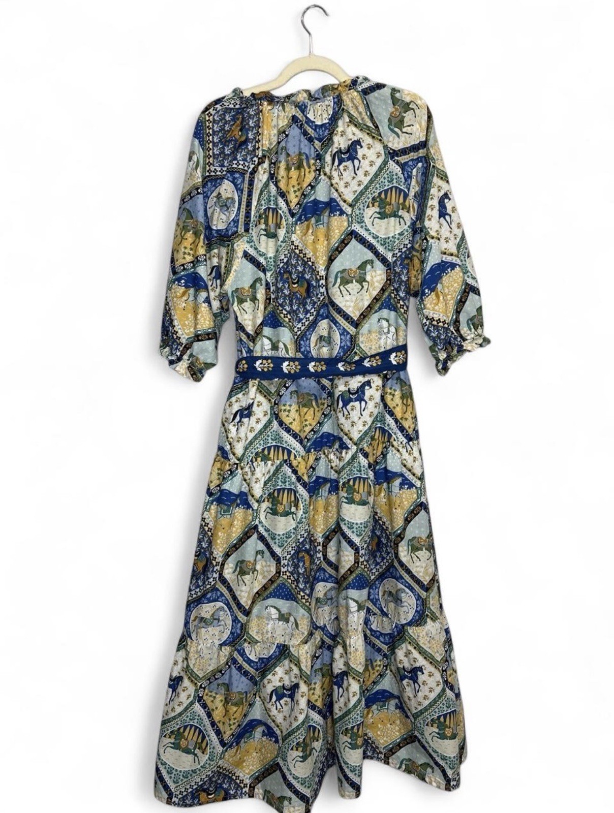 Printfresh The Devon Dress in High Horse Size Large OrganicCotton Has Small Hole
