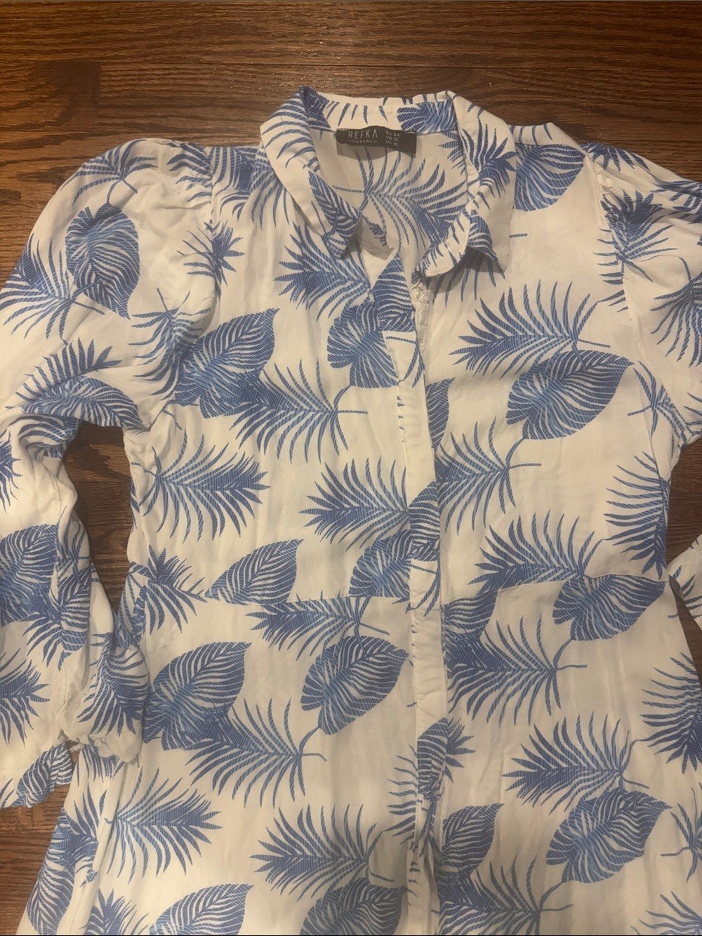 Refka Tropical Leaf Print Button Up Long Sleeve Maxi Dress in Size 12
