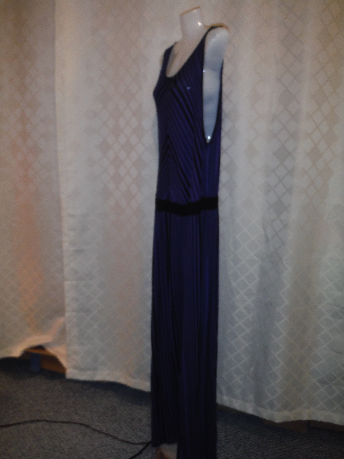 Sleeveless Maxi Dress MD Daisy Fuentes Blue Black Striped 96% rayon 4% spandex
