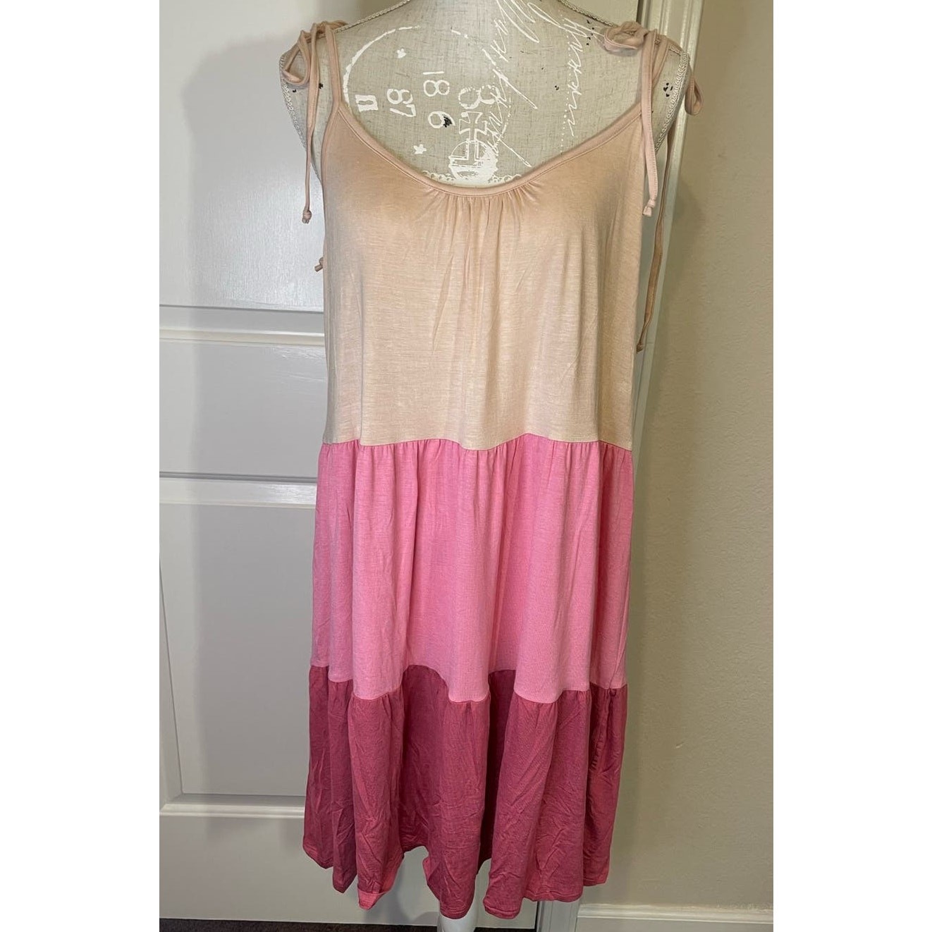 Shop Basic USA Large sun dress tie on shoulders pink