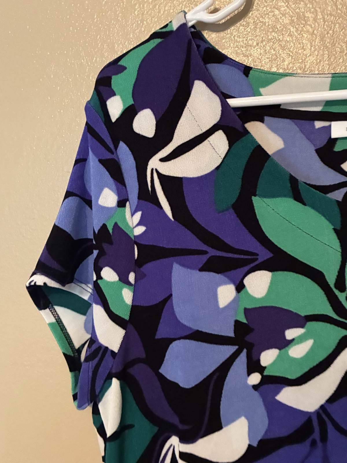 Chico’s Floral Shift Dress Size 2 Or L Travel Fabric