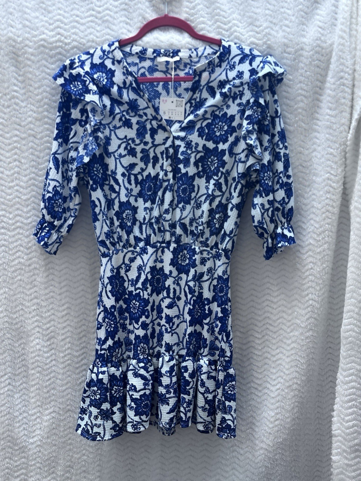 zara dress Floral White And Blue Prints Size S