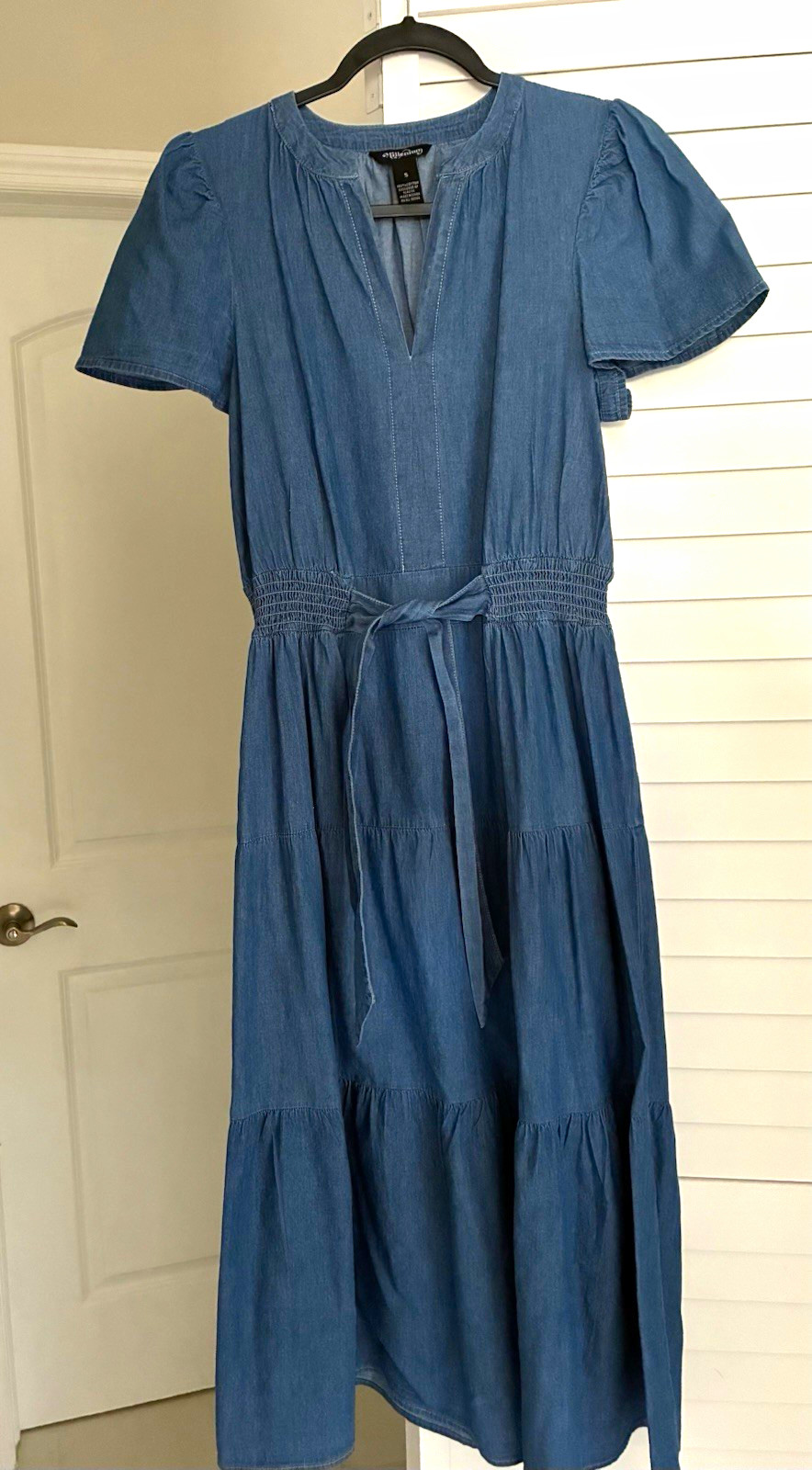 Millennium Size S Blue Denim V-Neck Puff Short Sleeve Tie Belted Maxi Dress