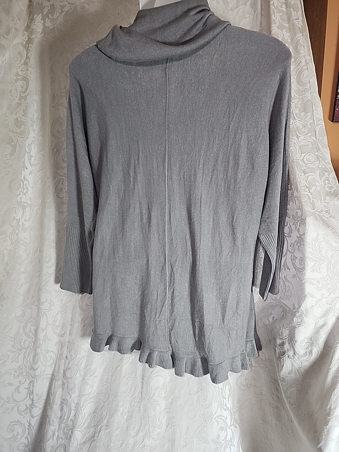 BIRCH NY Cowl Neck Long Sleeve gray Ruffled sz L Slightly Oversized 2831
