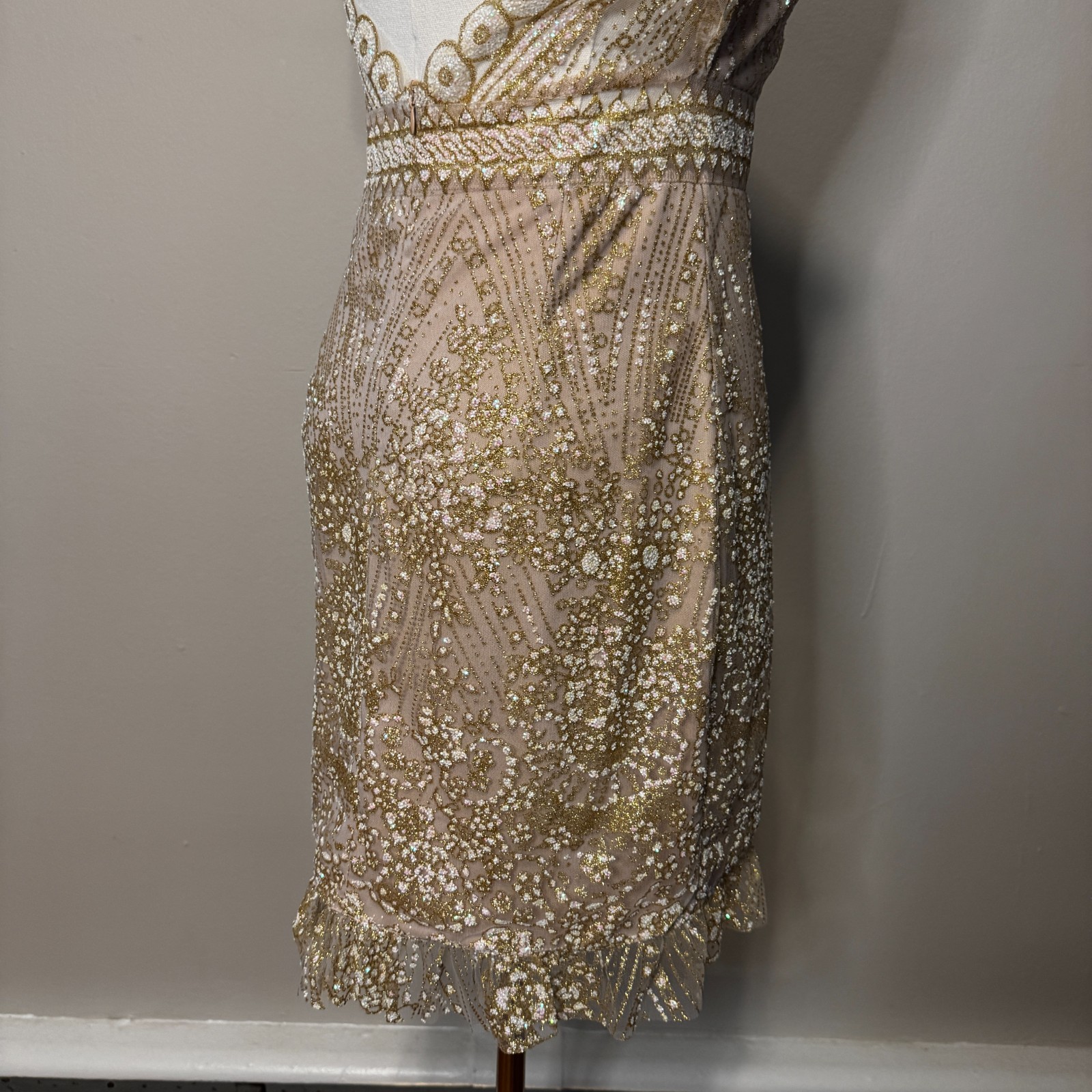 HELLO MOLLY 4 NWOT Glitter Match Me Champagne Open Back Mini Cocktail Dress