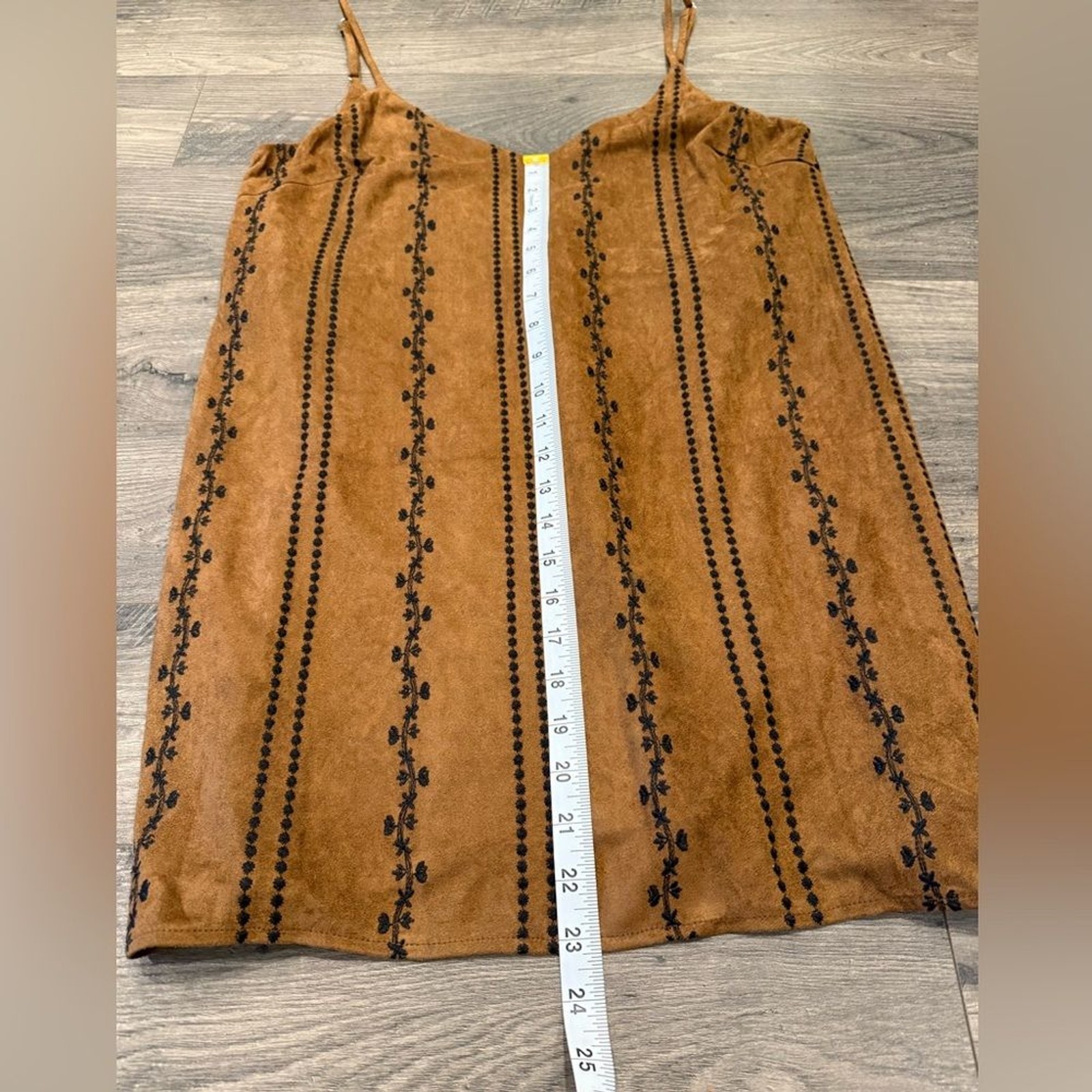 Honey Belle Mini Brown Suede Dress with Black Floral Accents Women’s Size M. NWT