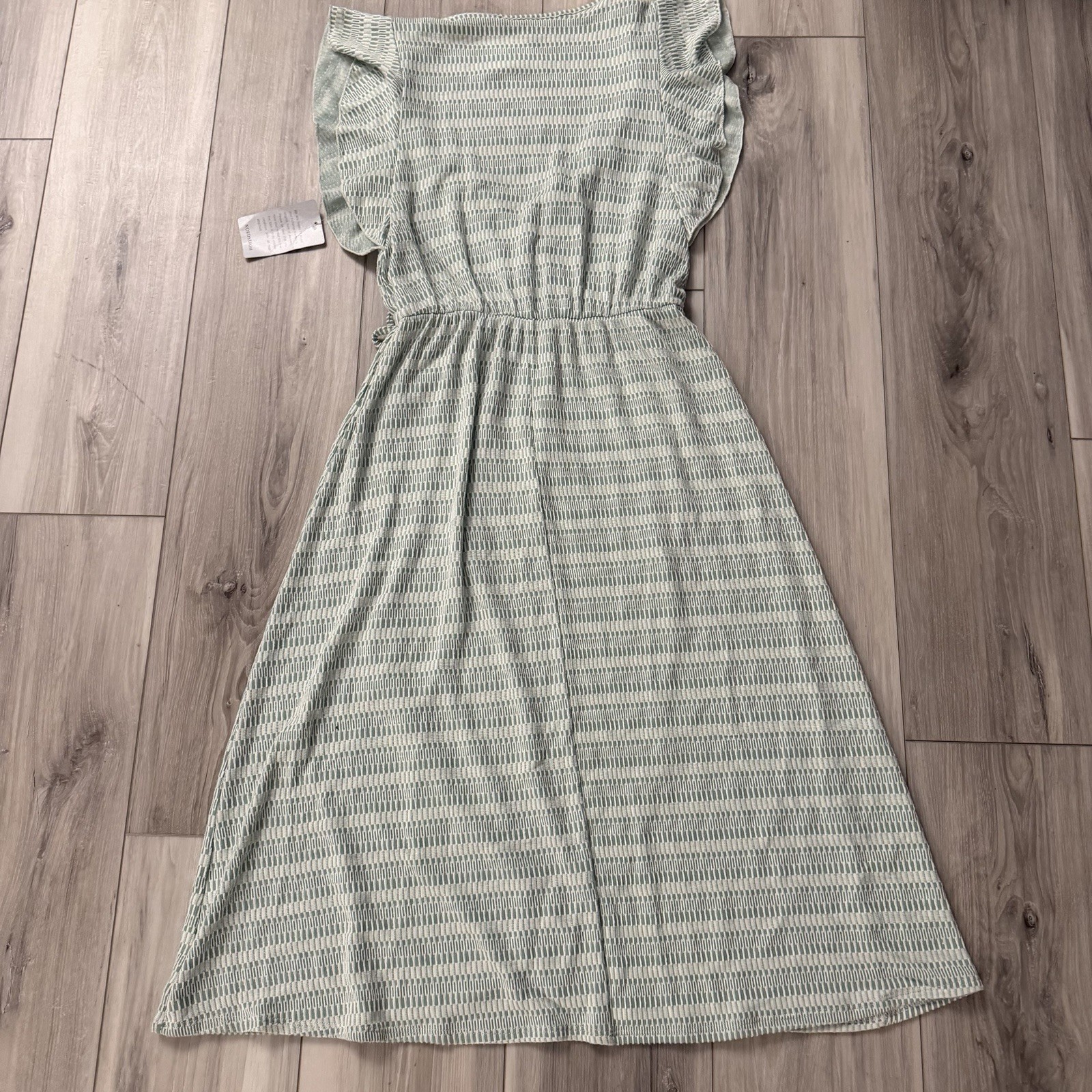Nordstrom Rack Velvet Torch Wrap Midi Dress Size M Sage Green Textured Geometric
