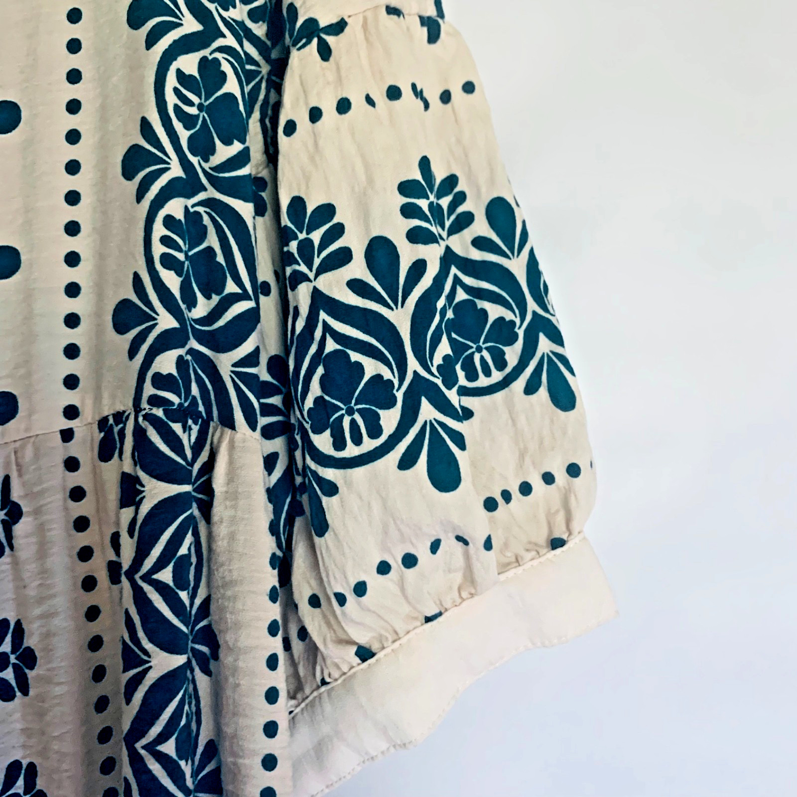 Figueroa & Flowers Dress Size Large Tiered 3/4 Sleeves Boho Teal Blue and Ivory